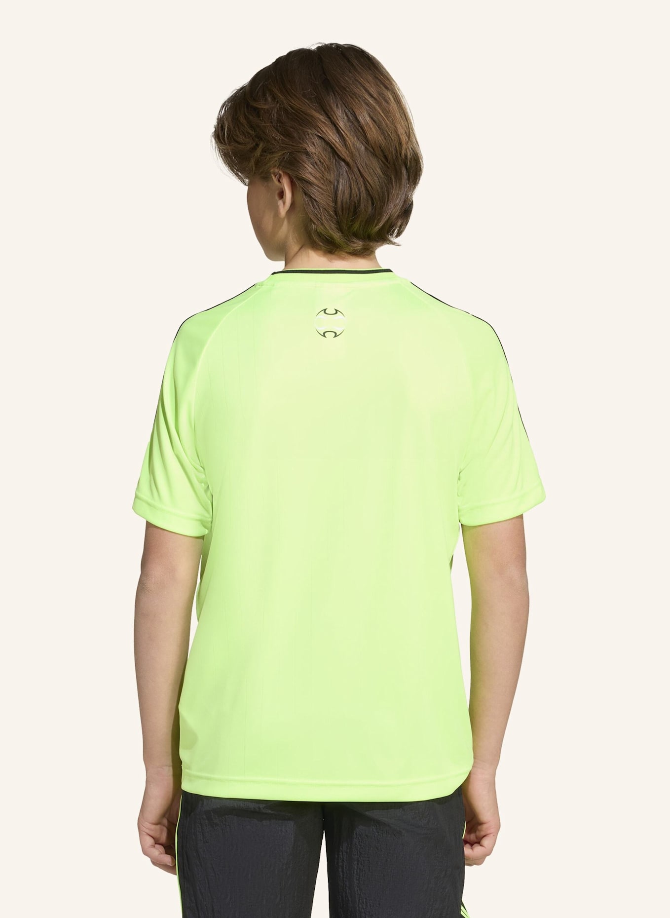 adidas Originals TEAMGEIST T-SHIRT: GRÜN/ SCHWARZ