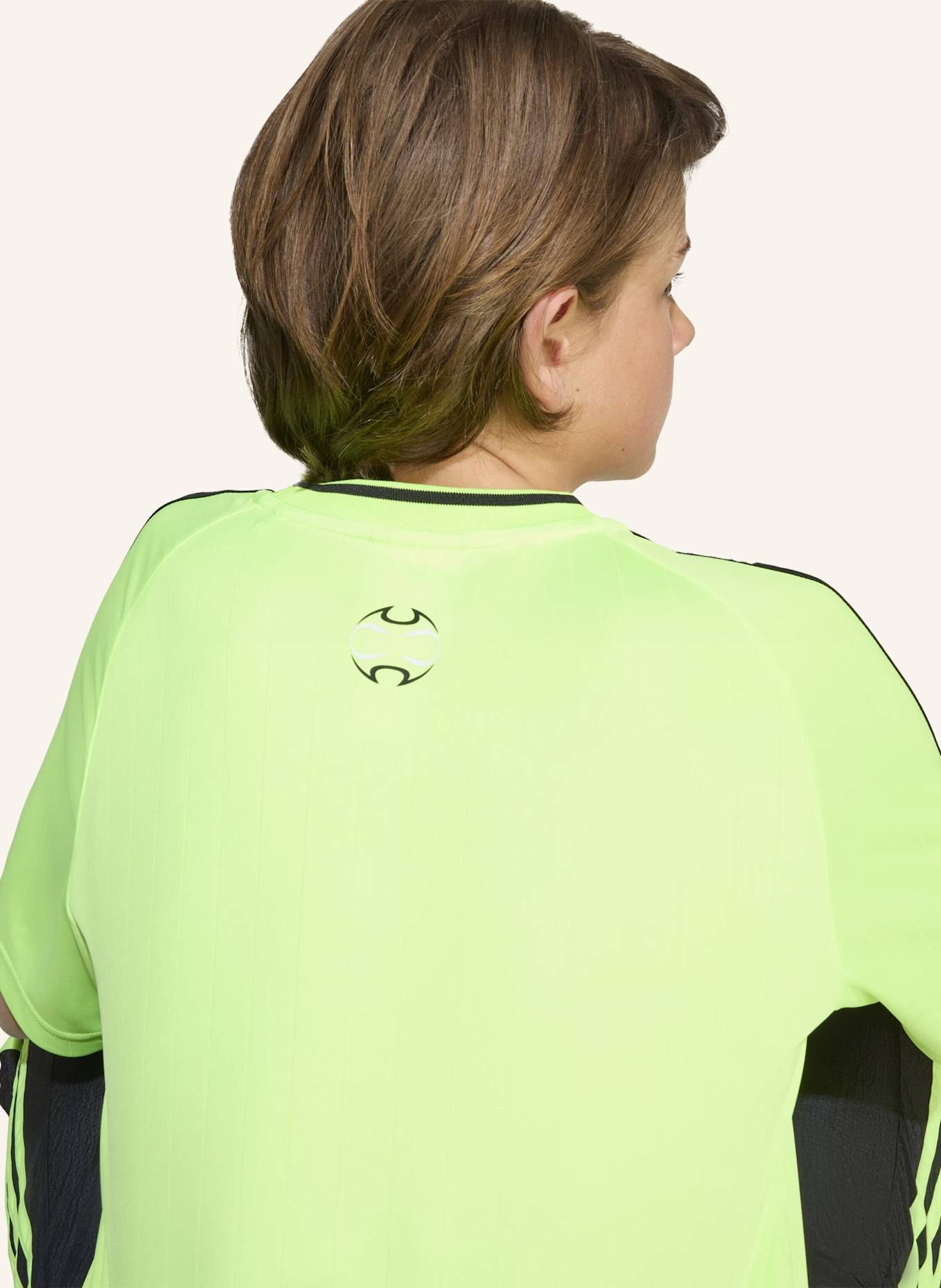 adidas Originals TEAMGEIST T-SHIRT: GRÜN/ SCHWARZ