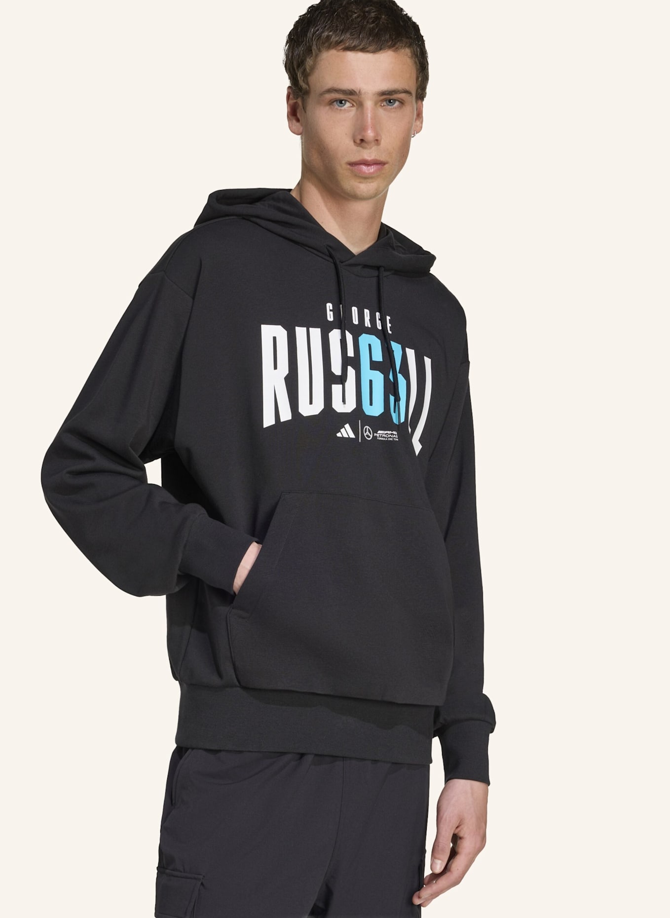 adidas MERCEDES - AMG PETRONAS FORMULA ONE TEAM GEORGE RUSSELL HOODIE: SCHWARZ