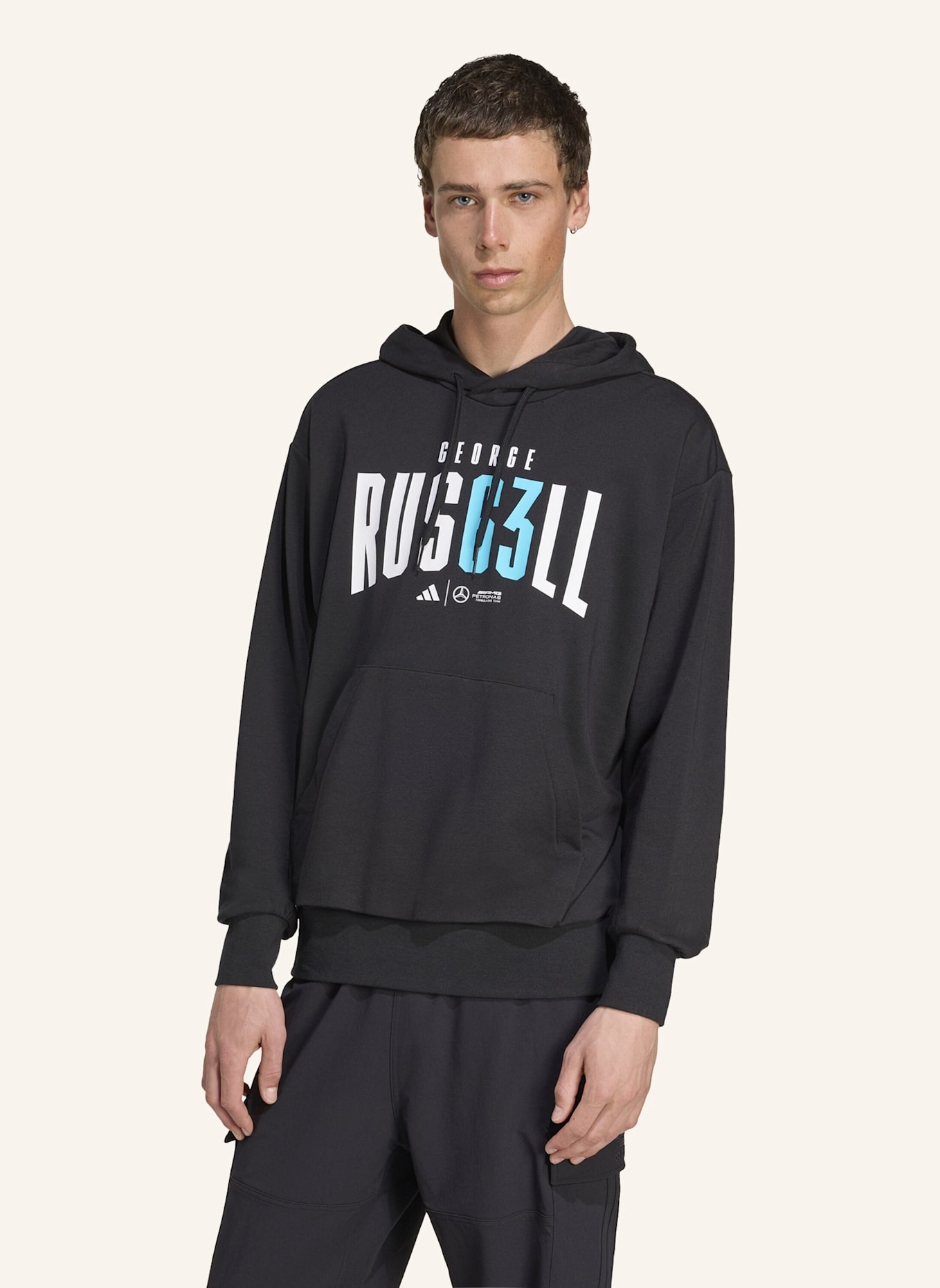 adidas MERCEDES - AMG PETRONAS FORMULA ONE TEAM GEORGE RUSSELL HOODIE: SCHWARZ