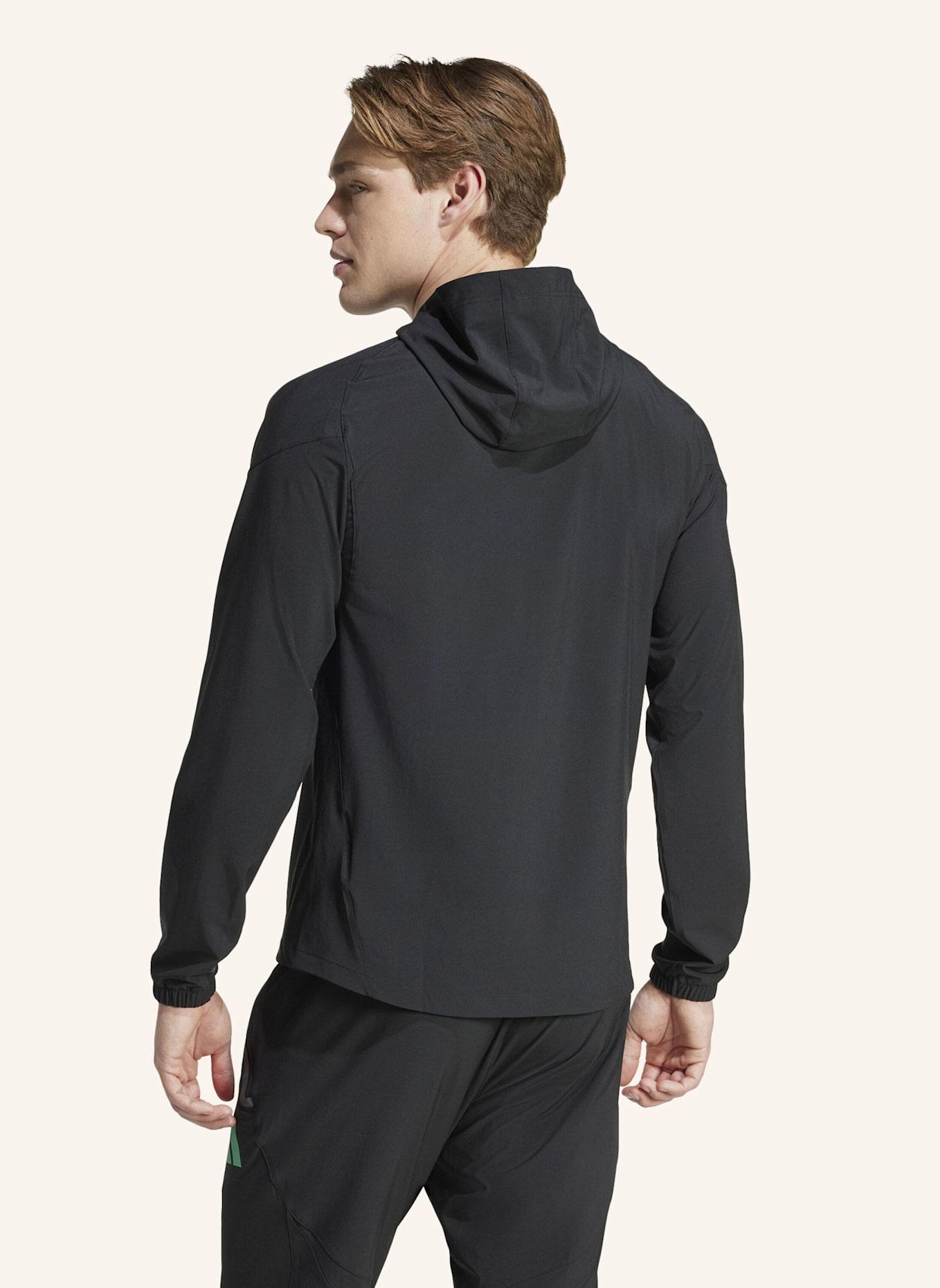 adidas ALGERIEN TIRO 25 COMPETITION VIS TECH TRAVEL JACKE: SCHWARZ