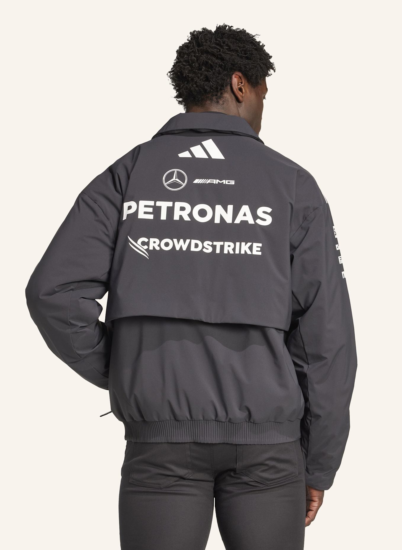 adidas MERCEDES - AMG PETRONAS FORMULA ONE TEAM JACKE: SCHWARZ/ WEISS