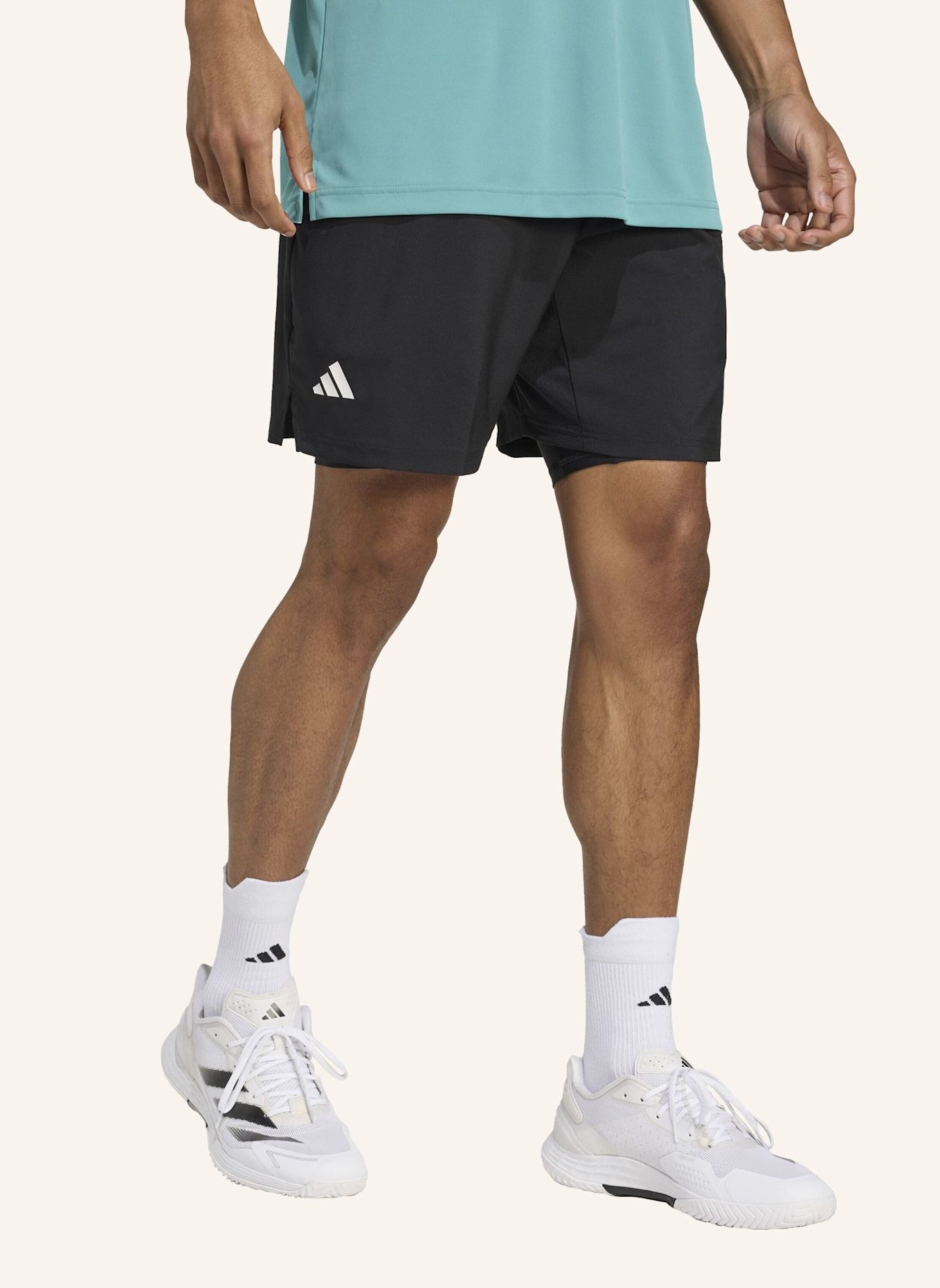 adidas CLUB TENNIS CLIMACOOL 2-IN-1 SHORTS: SCHWARZ