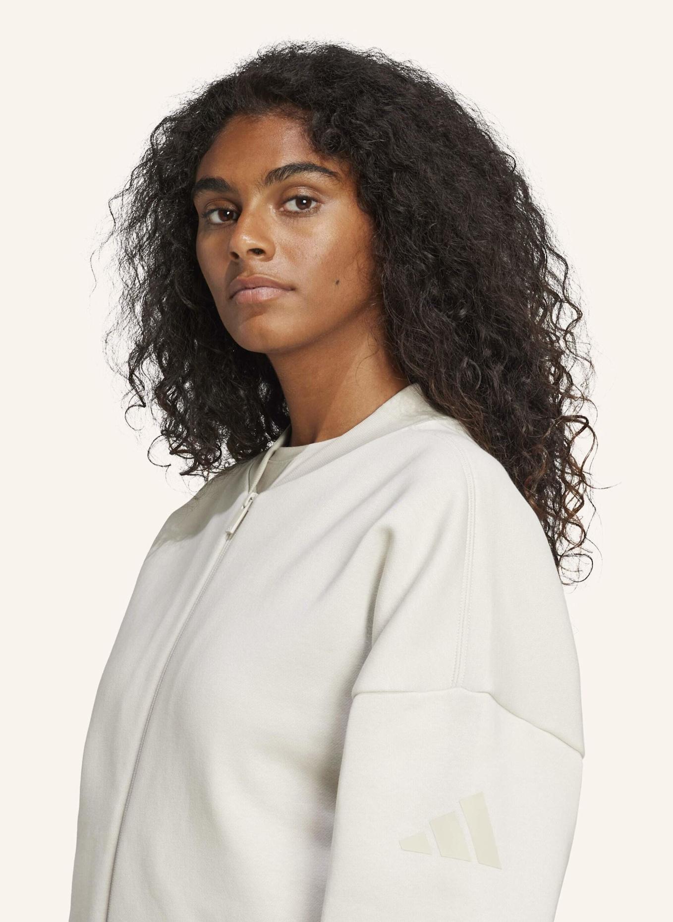 adidas ESSENTIALS CONTEMPORARY LOGO BOMBERJACKE: BEIGE