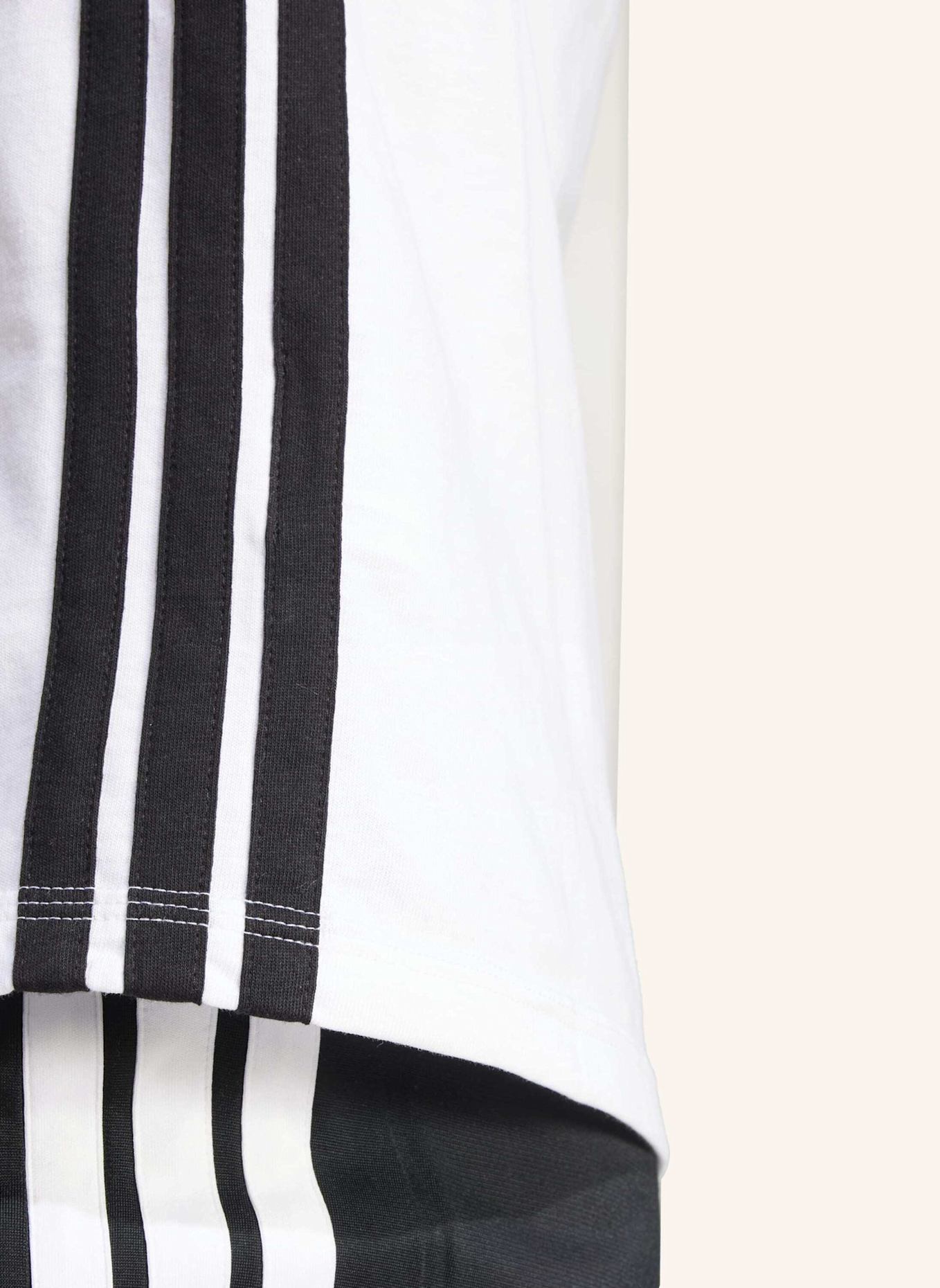 adidas T-Shirt ESSENTIALS 3-STREIFEN: WEISS/ SCHWARZ