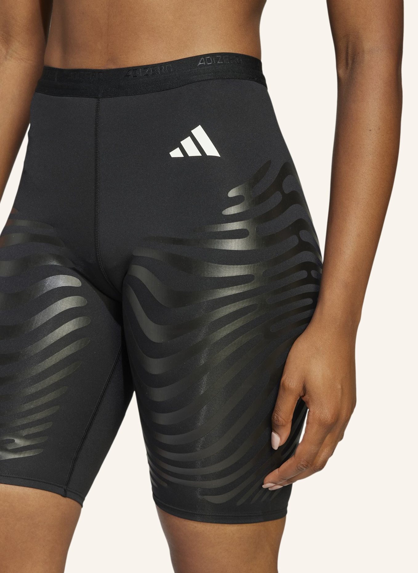 adidas ADIZERO CONTROL RUNNING KURZE LEGGINGS: SCHWARZ