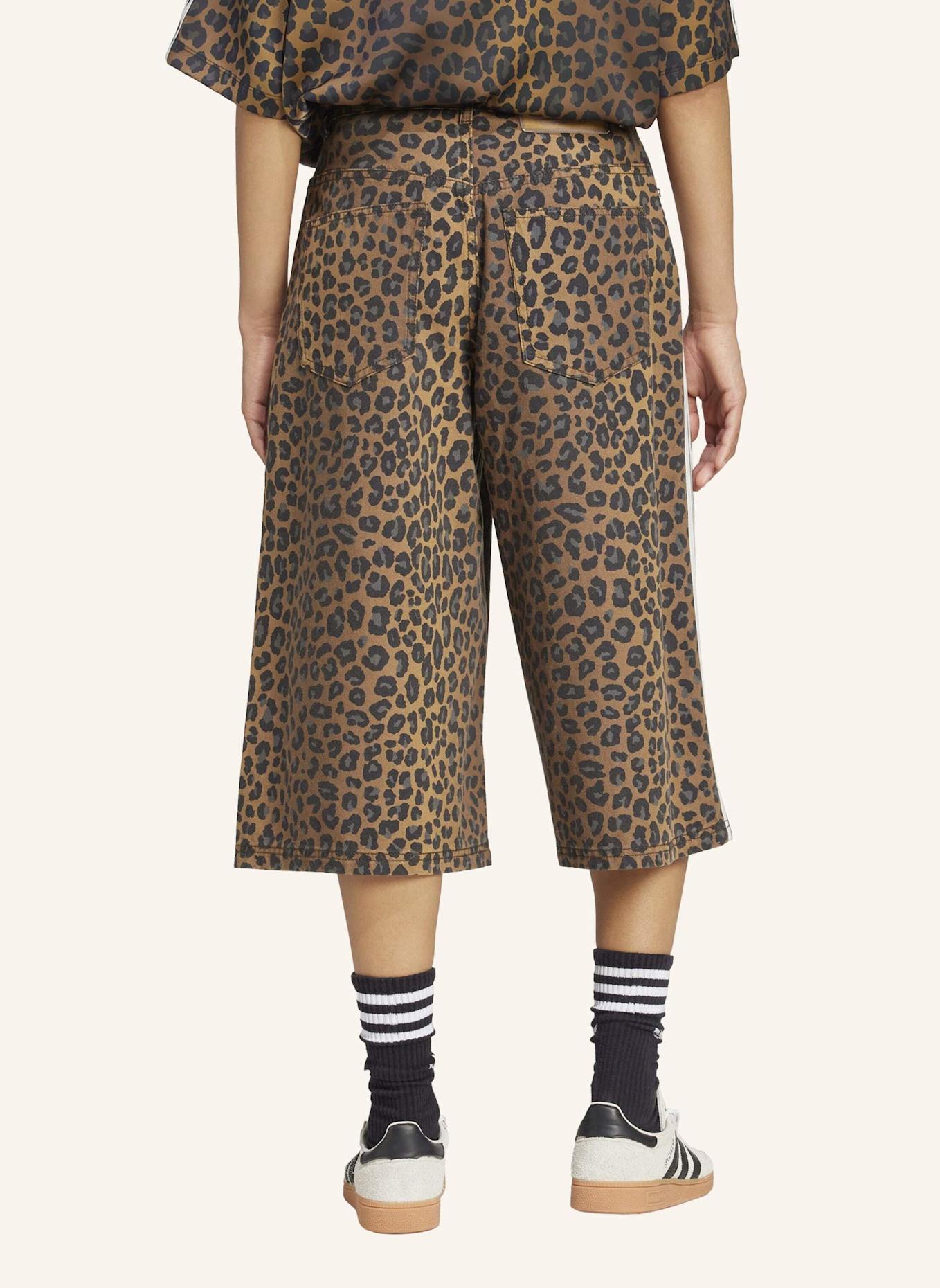 adidas Originals ADIDAS ORIGINALS DENIM BERMUDASHORTS: BRAUN