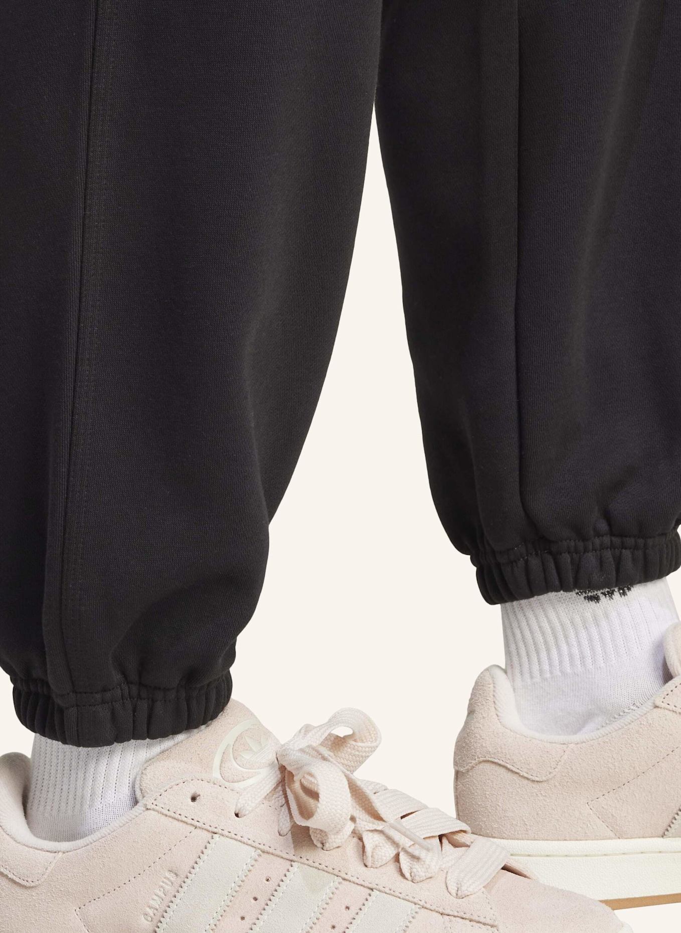 adidas Originals ESSENTIALS LOOSE JOGGINGHOSE: SCHWARZ