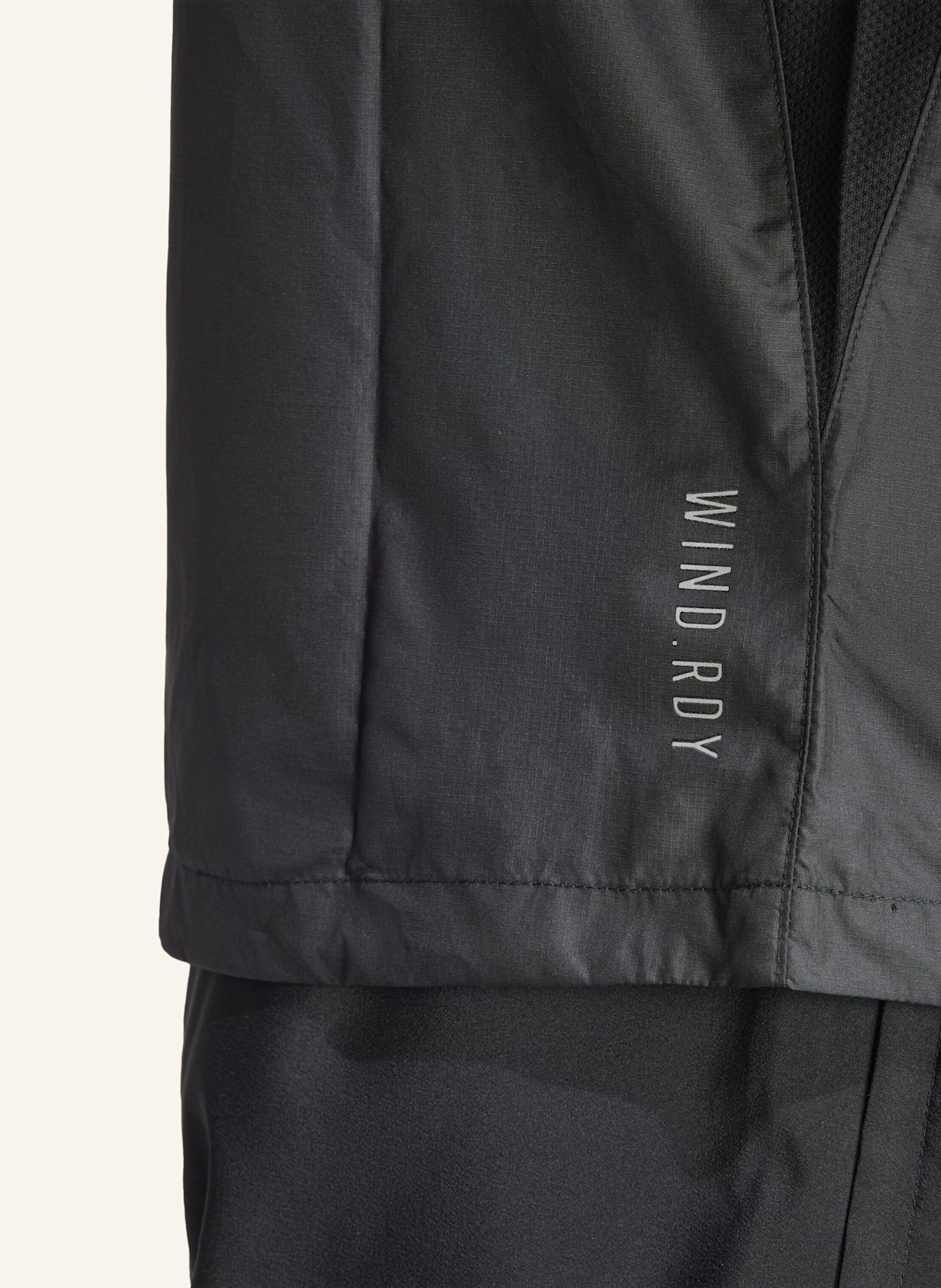 adidas OWN THE RUN JACKE: SCHWARZ