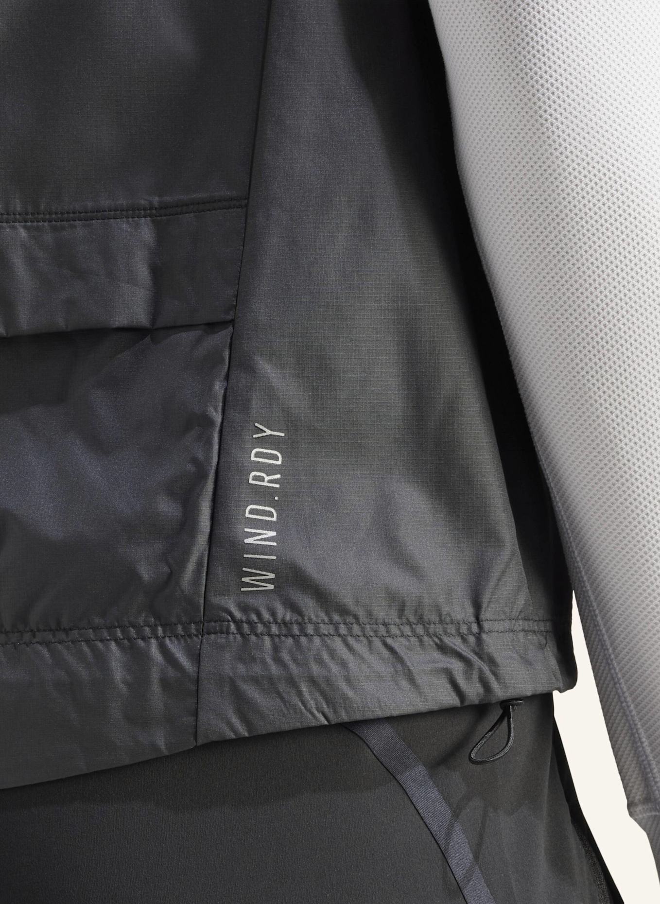 adidas OWN THE RUN WESTE: SCHWARZ