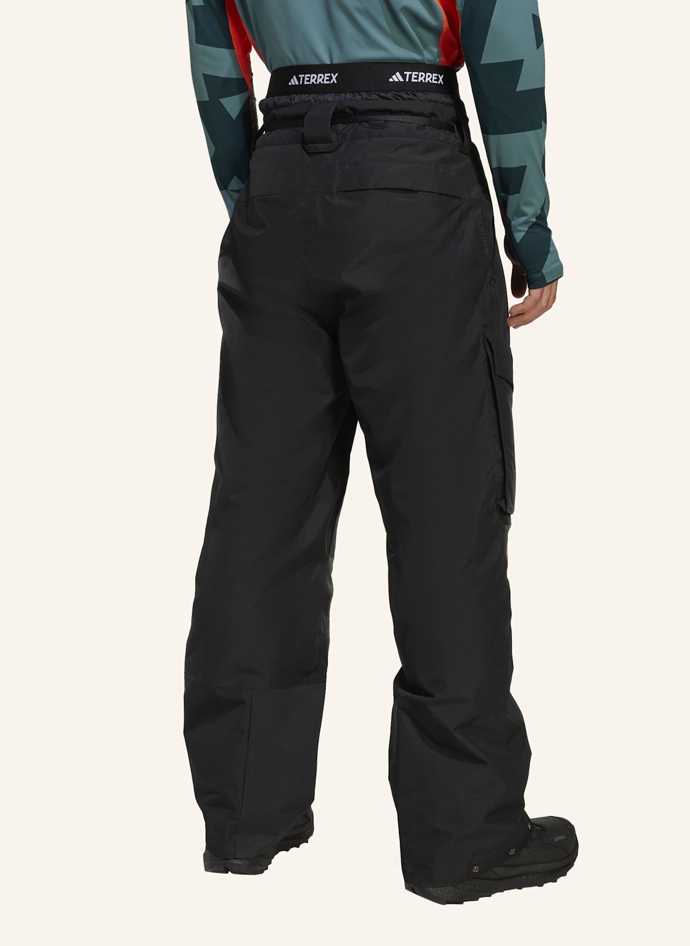 adidas TERREX TERREX XPLORIC 2 LAYER ISOLIERTE CLIMAPROOF HOSE: SCHWARZ