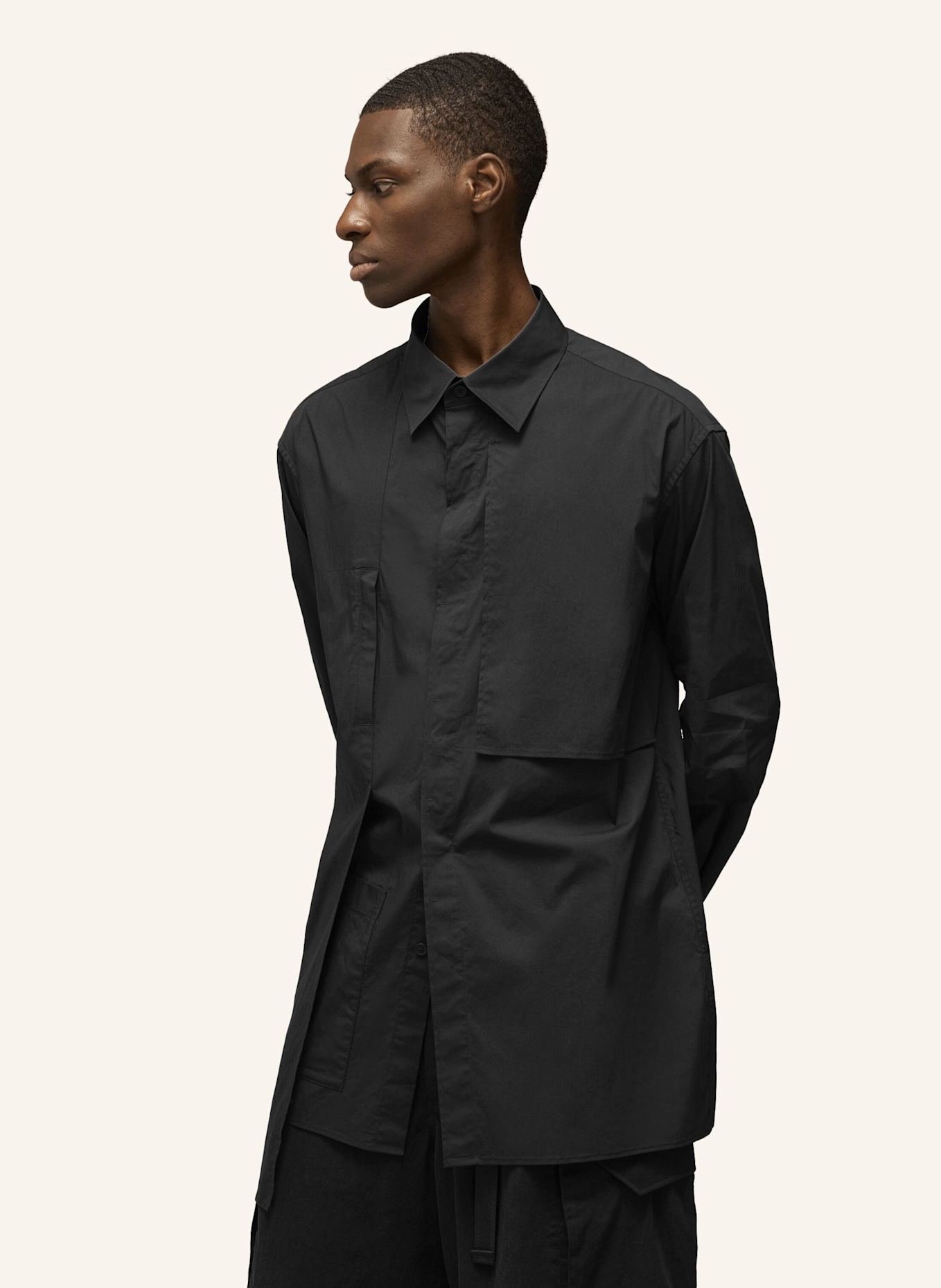 Y-3 Y-3 SPORTY BAUMWOLLHEMD: SCHWARZ