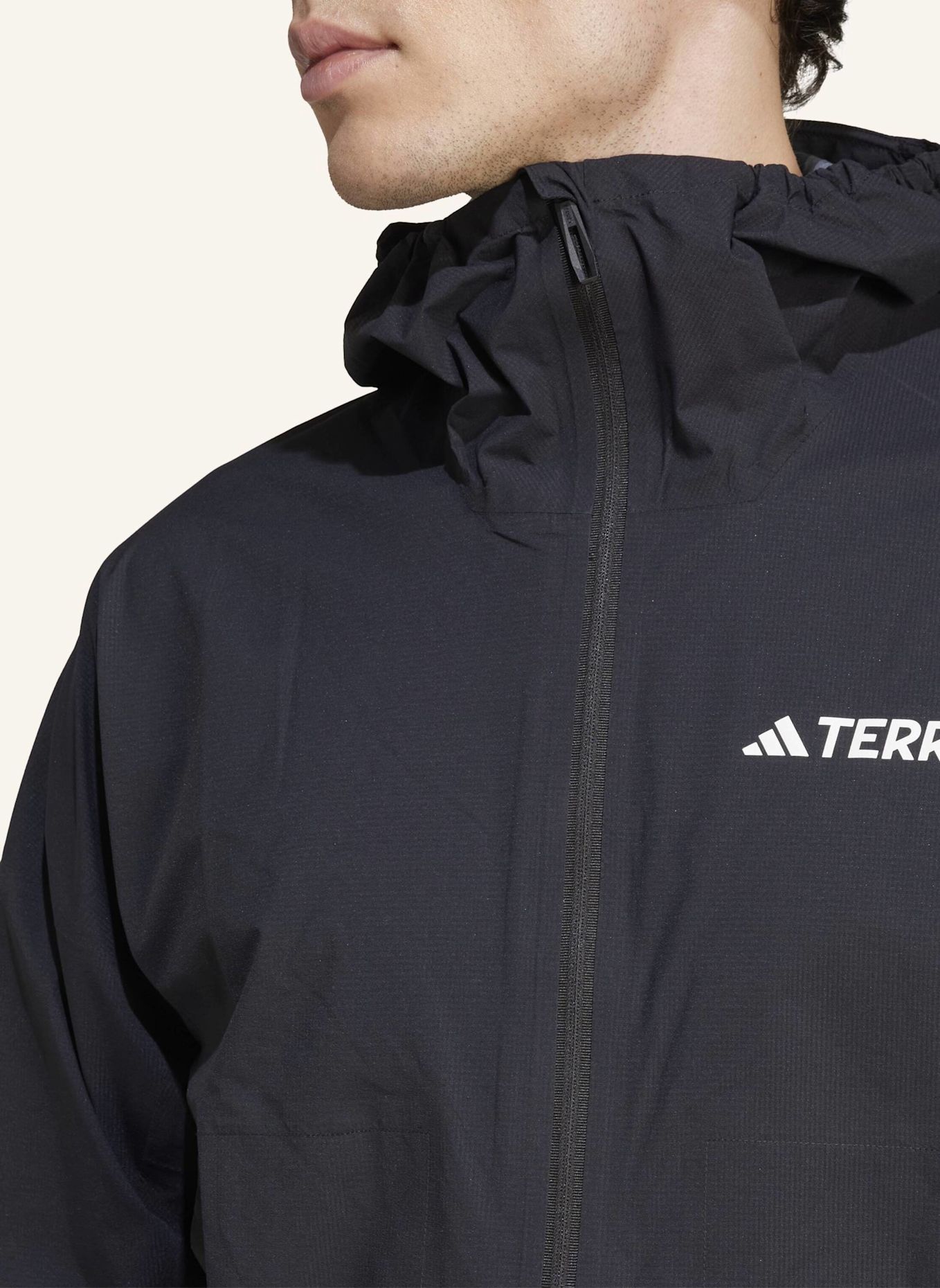 adidas TERREX TERREX XPERIOR 2.5 LAYER LIGHT CLIMAPROOF JACKE: SCHWARZ