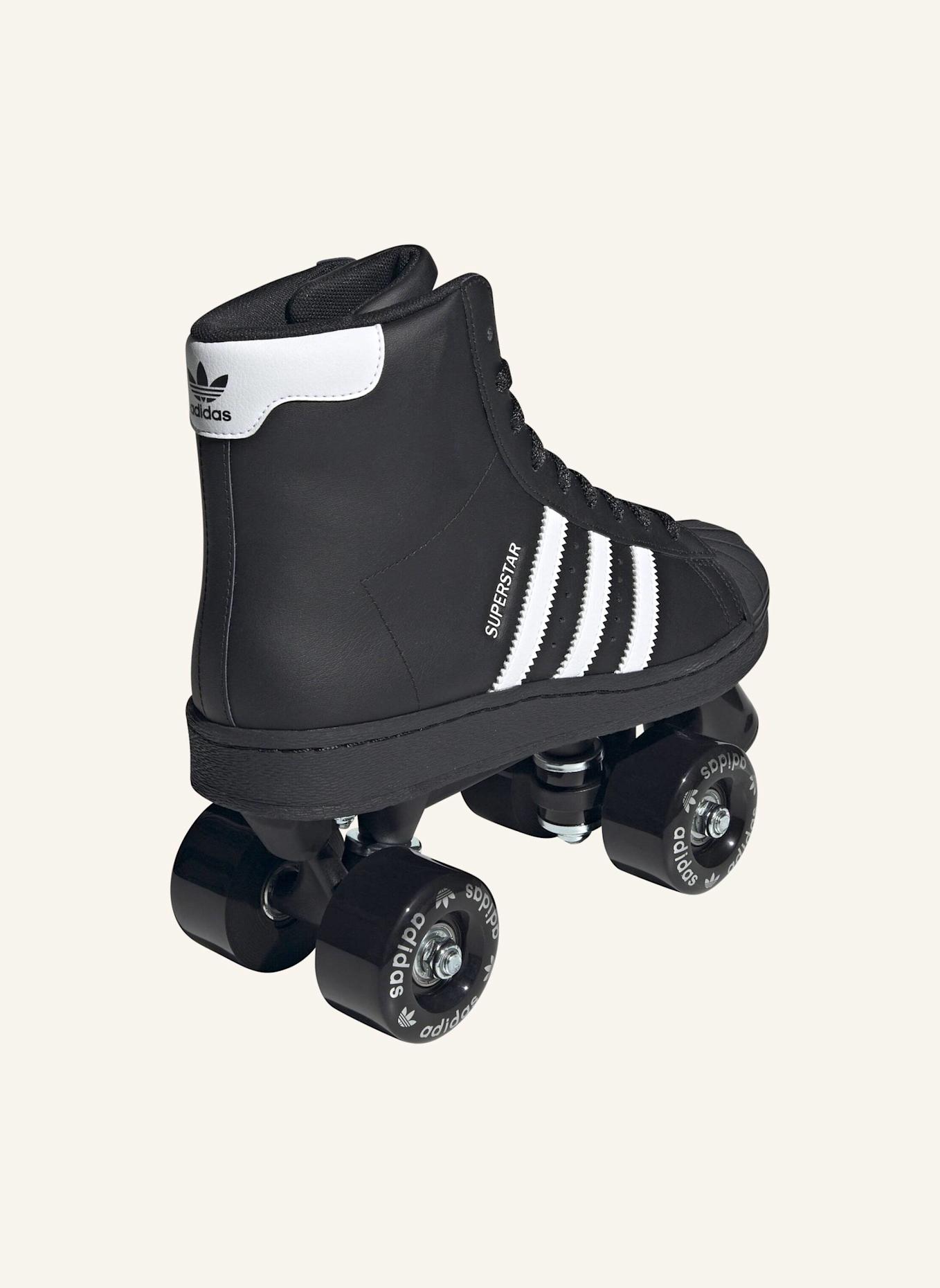 adidas Originals SUPERSTAR 82 ROLLSCHUH: SCHWARZ/ WEISS/ SILBER