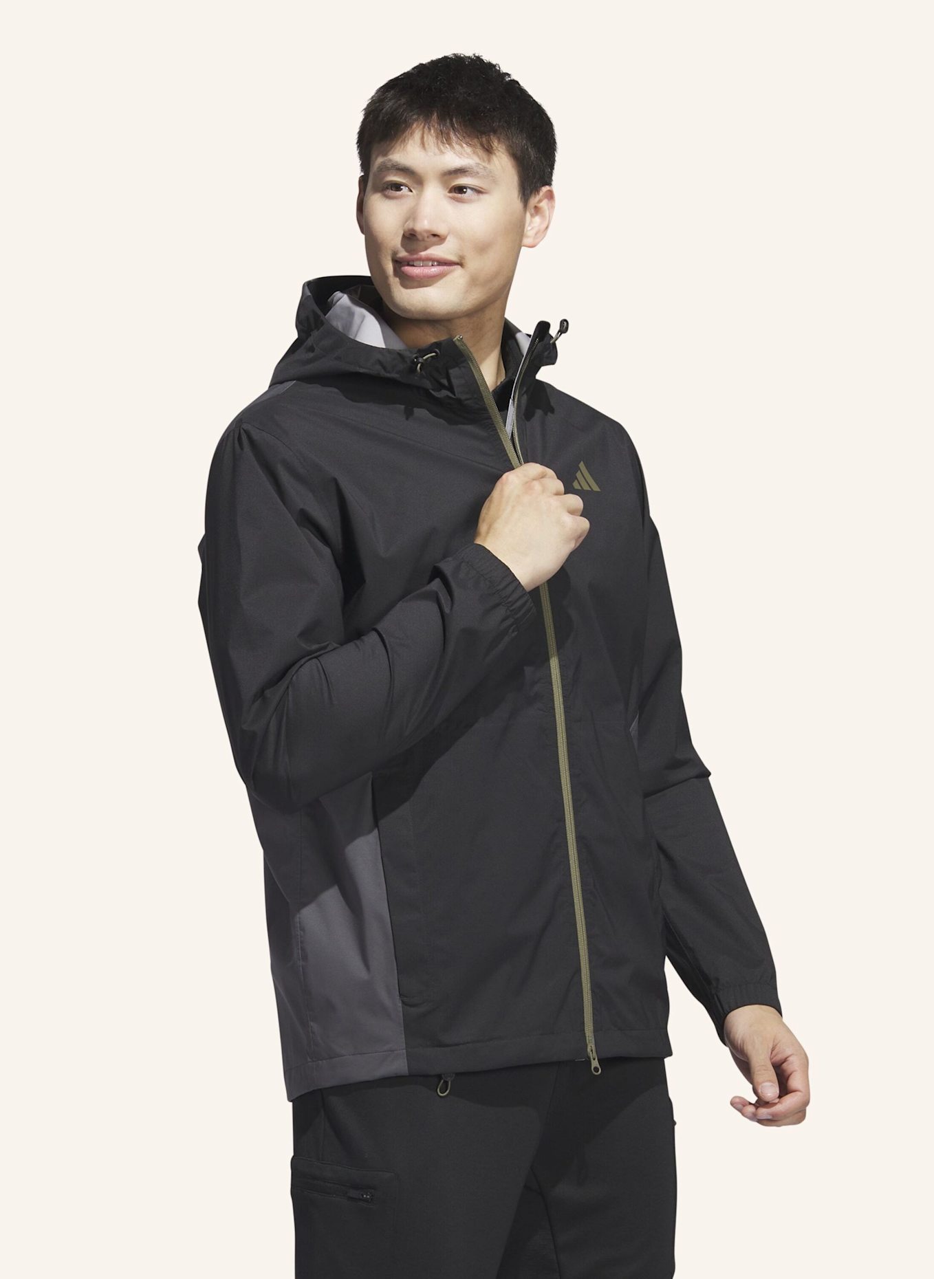 adidas RAIN.RDY JACKE: SCHWARZ