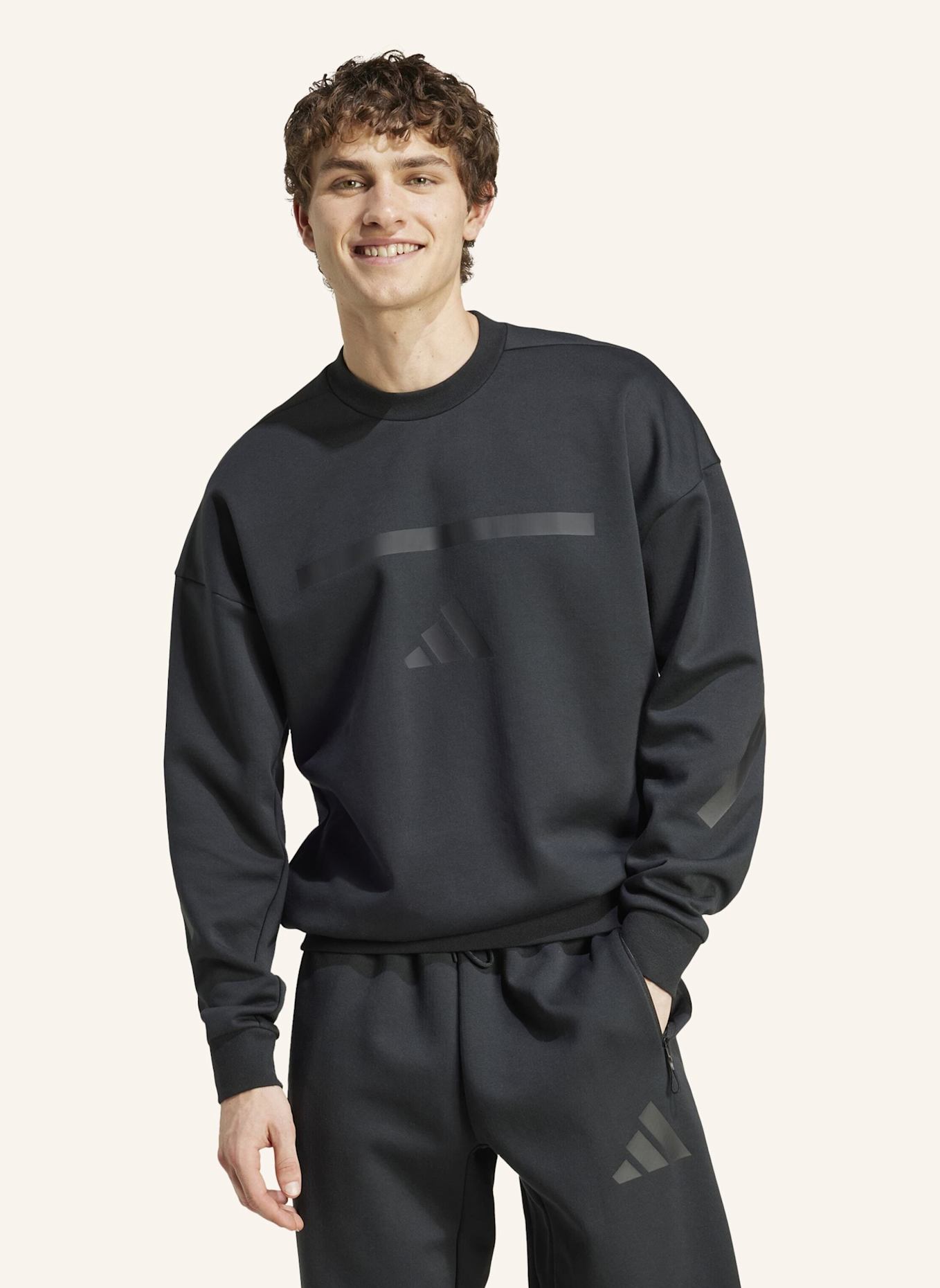 adidas NEW ADIDAS Z.N.E. SWEATSHIRT: SCHWARZ