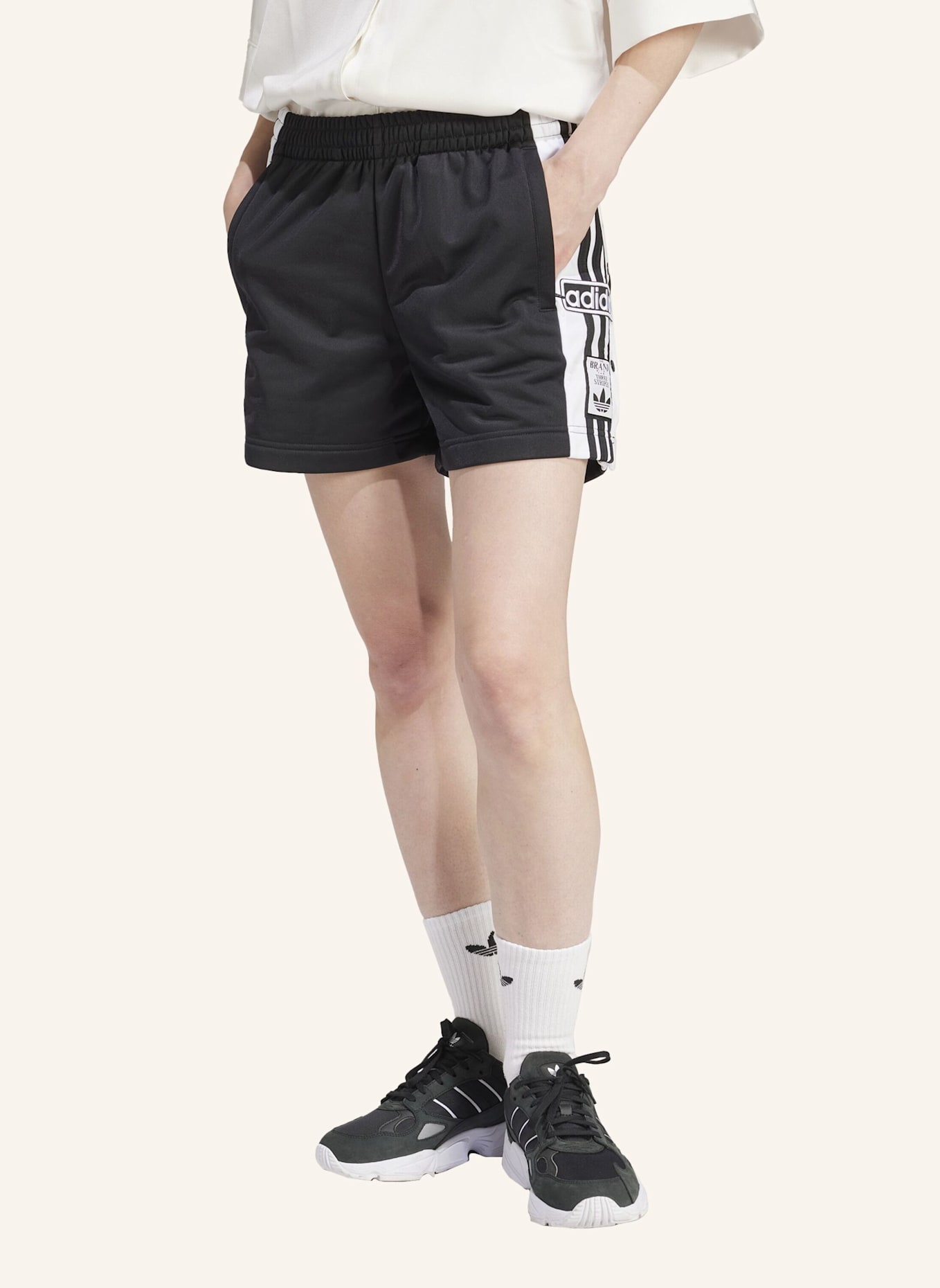 adidas Originals ADIBREAK SHORTS: SCHWARZ
