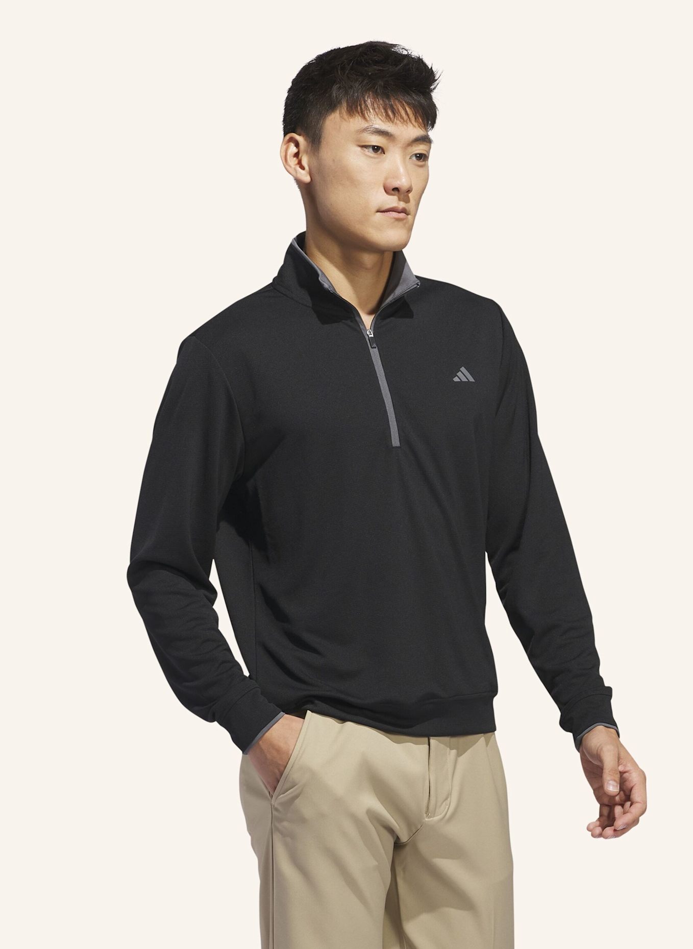 adidas LIGHTWEIGHT HALF-ZIP OBERTEIL: SCHWARZ