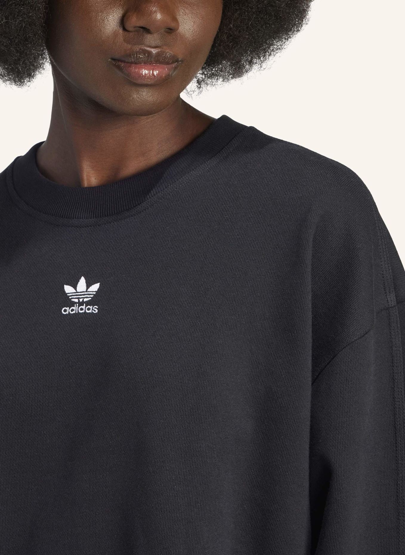 adidas Originals ESSENTIALS OVERSIZED FRENCH TERRY SWEATSHIRT: SCHWARZ