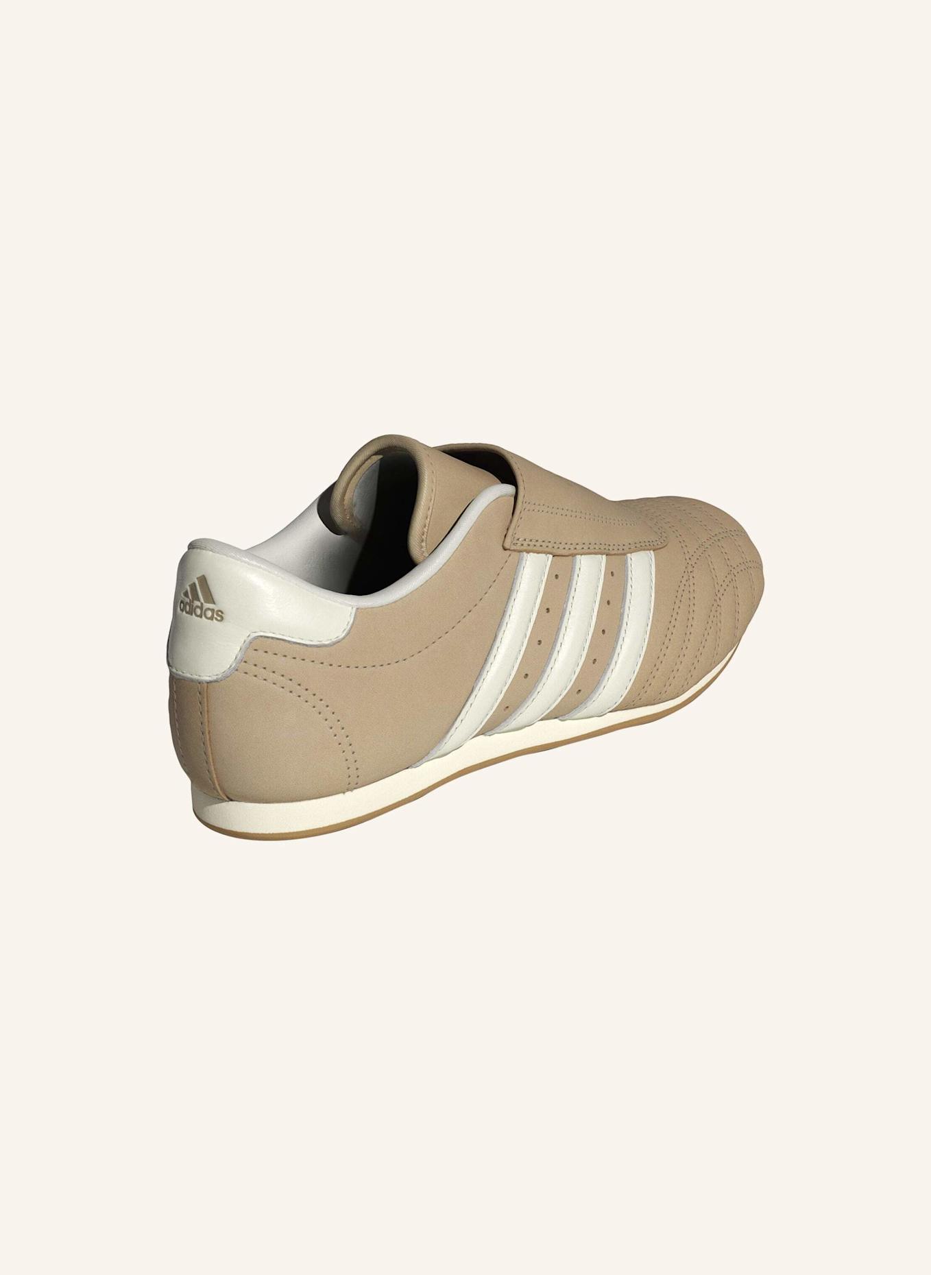 adidas Originals ADIDAS TAEKWONDO SCHUH: BEIGE/ WEISS