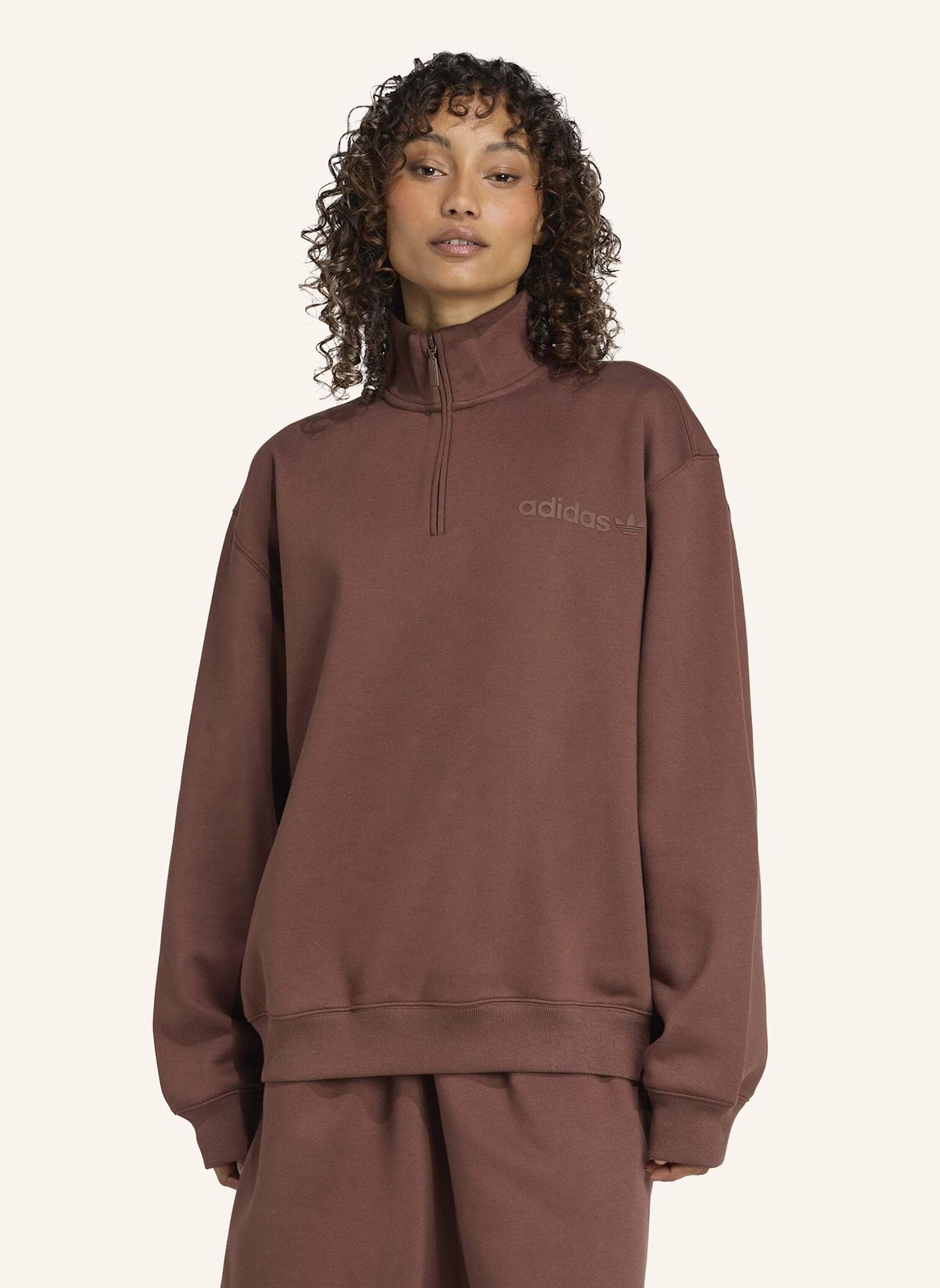 adidas Originals ESSENTIALS LINEAR QUARTER-ZIP OVERSIZED OBERTEIL: BRAUN