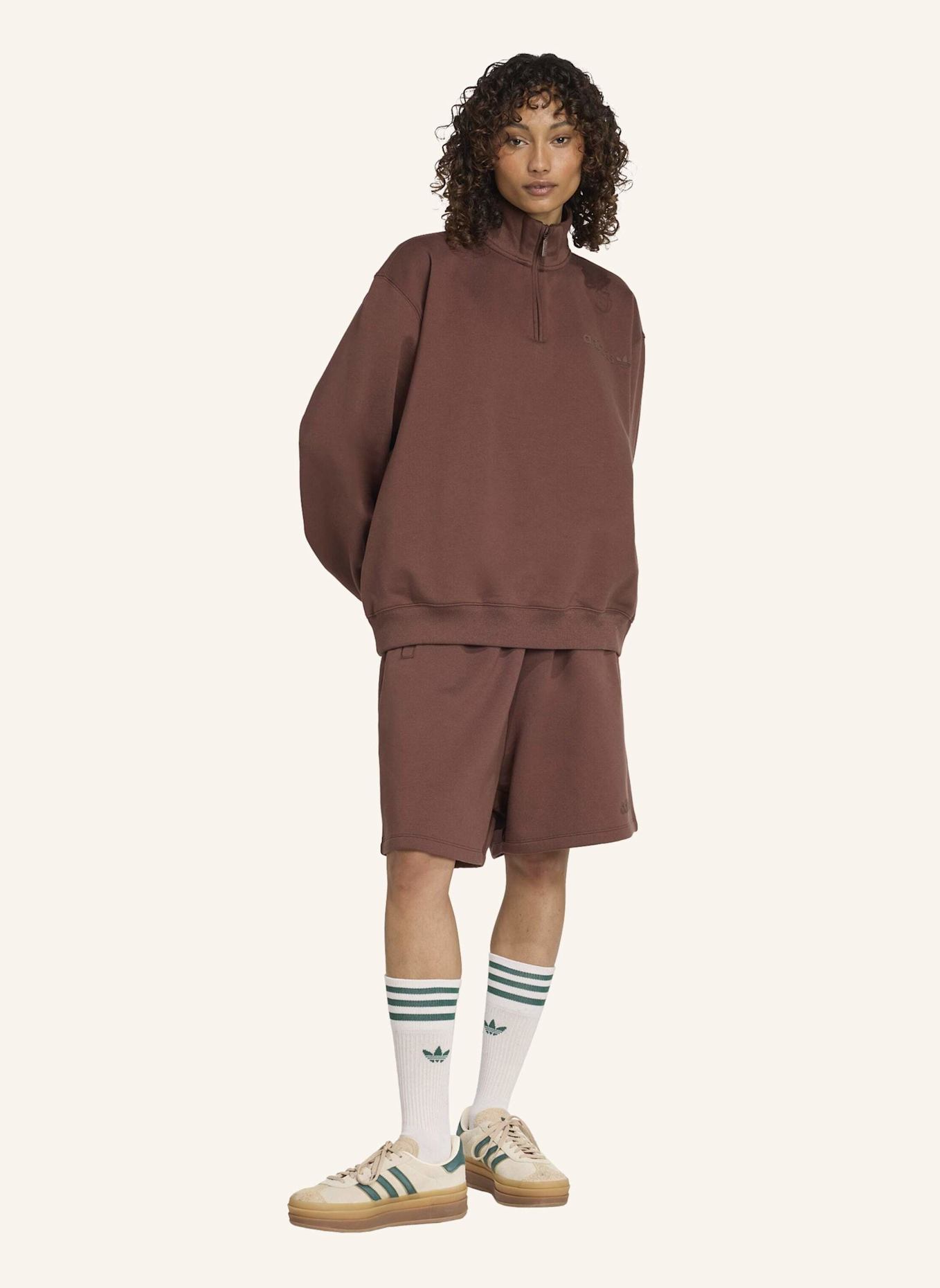 adidas Originals ESSENTIALS LINEAR QUARTER-ZIP OVERSIZED OBERTEIL: BRAUN