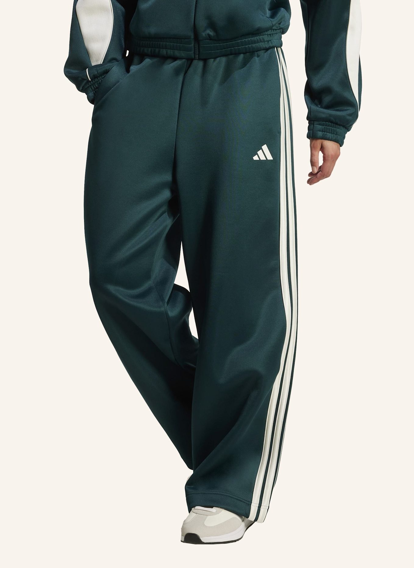 adidas STADIUM 3-STREIFEN TRAININGSHOSE: GRÜN/ WEISS