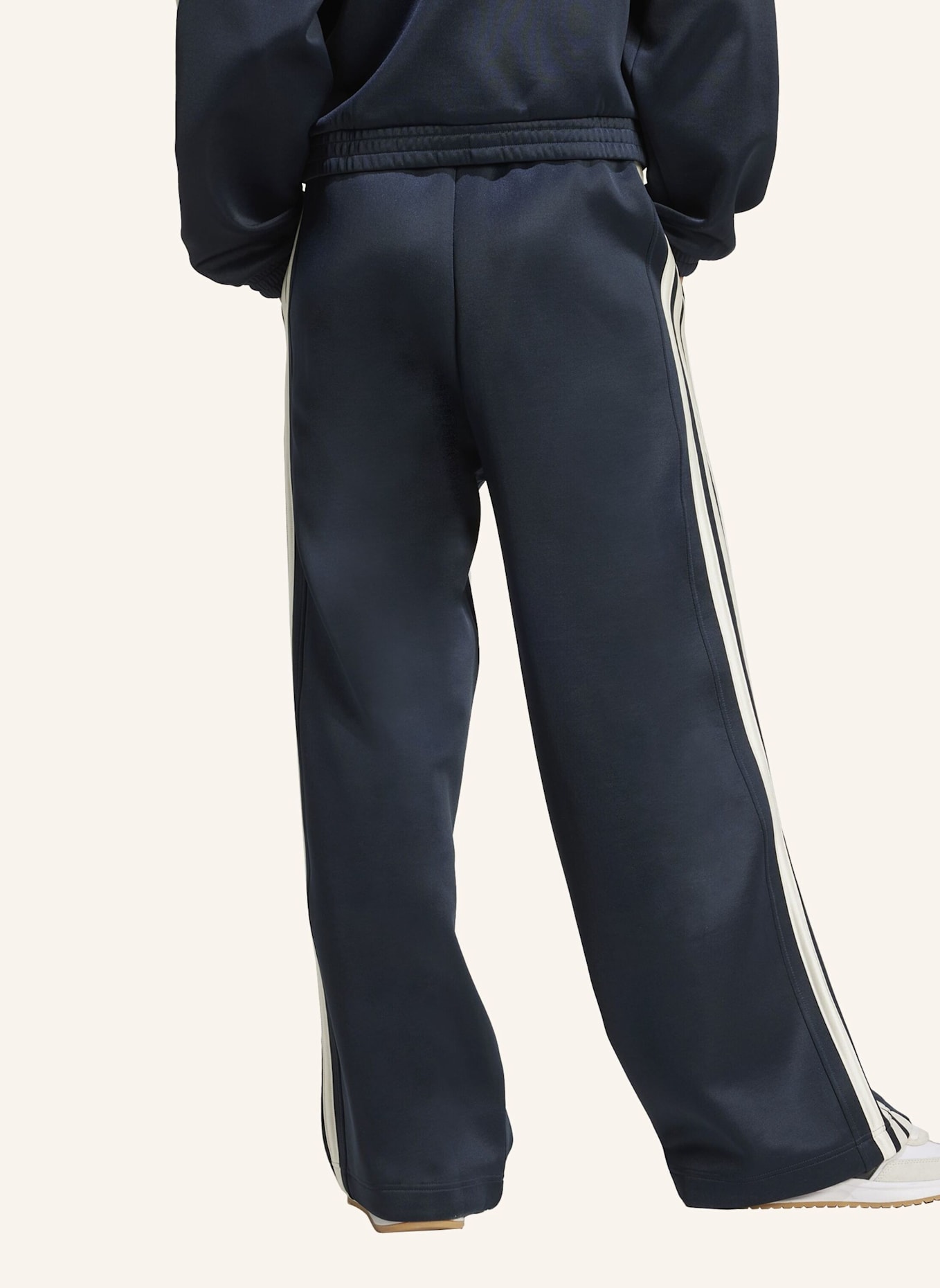 adidas STADIUM 3-STREIFEN TRAININGSHOSE: SCHWARZ/ WEISS