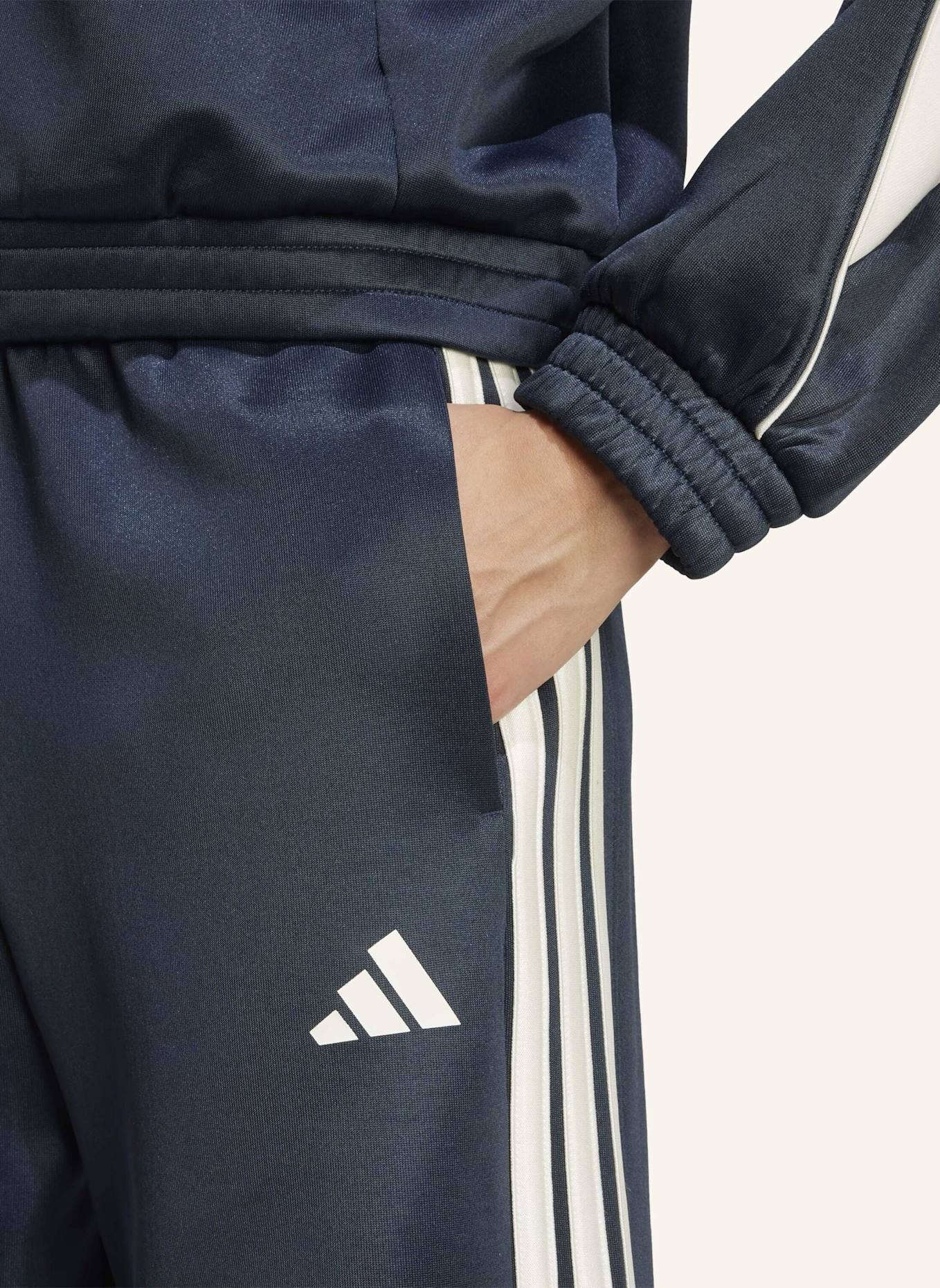 adidas STADIUM 3-STREIFEN TRAININGSHOSE: SCHWARZ/ WEISS