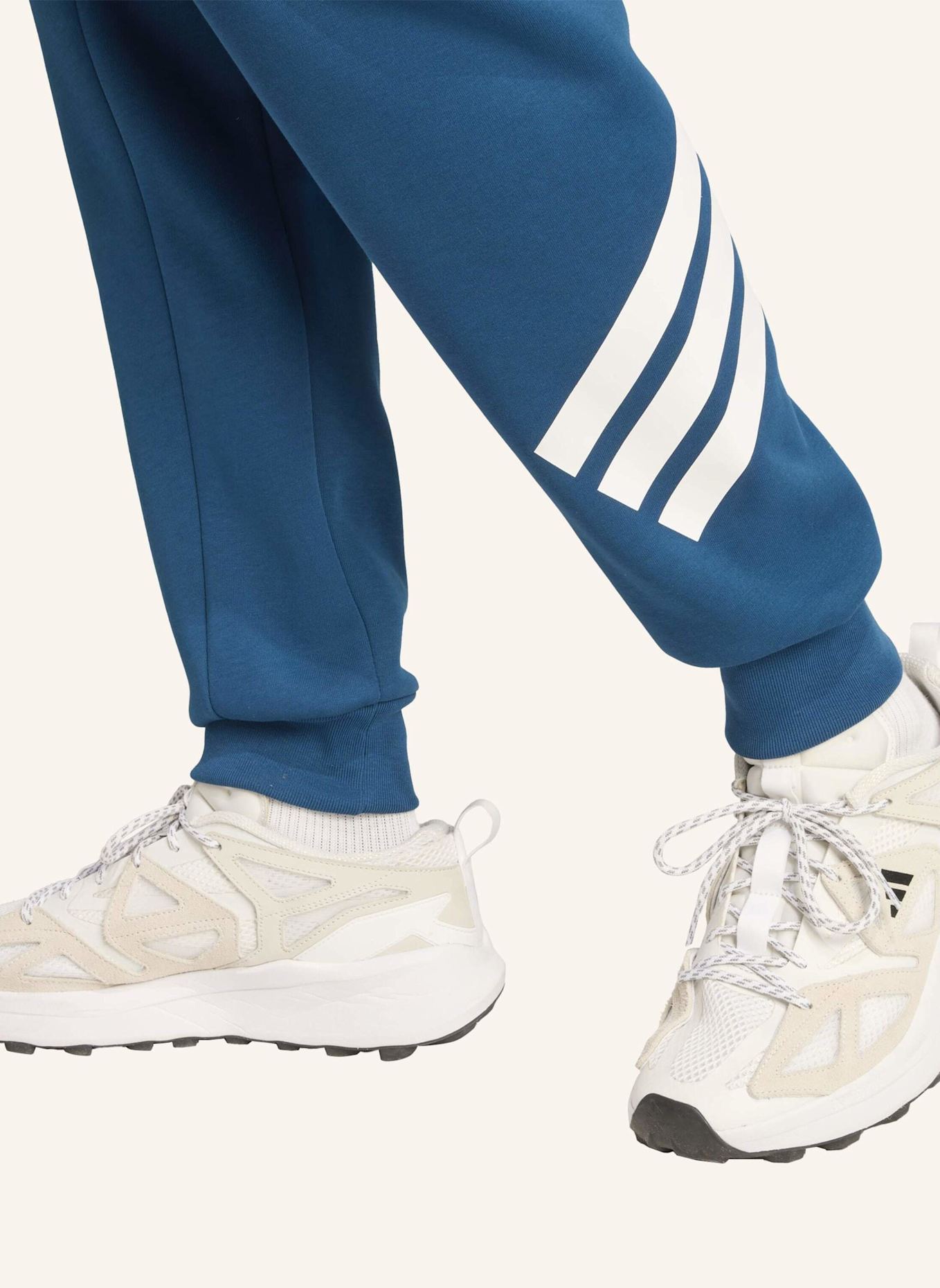 adidas ADIDAS MARVEL SPIDER-MAN JOGGINGHOSE: BLAU