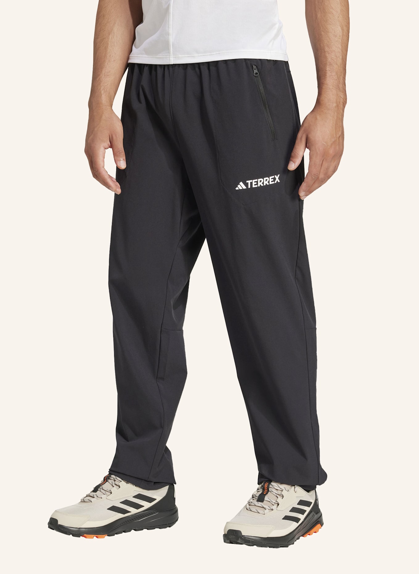 adidas TERREX MULTI ESSENTIALS STRETCH HOSE: SCHWARZ