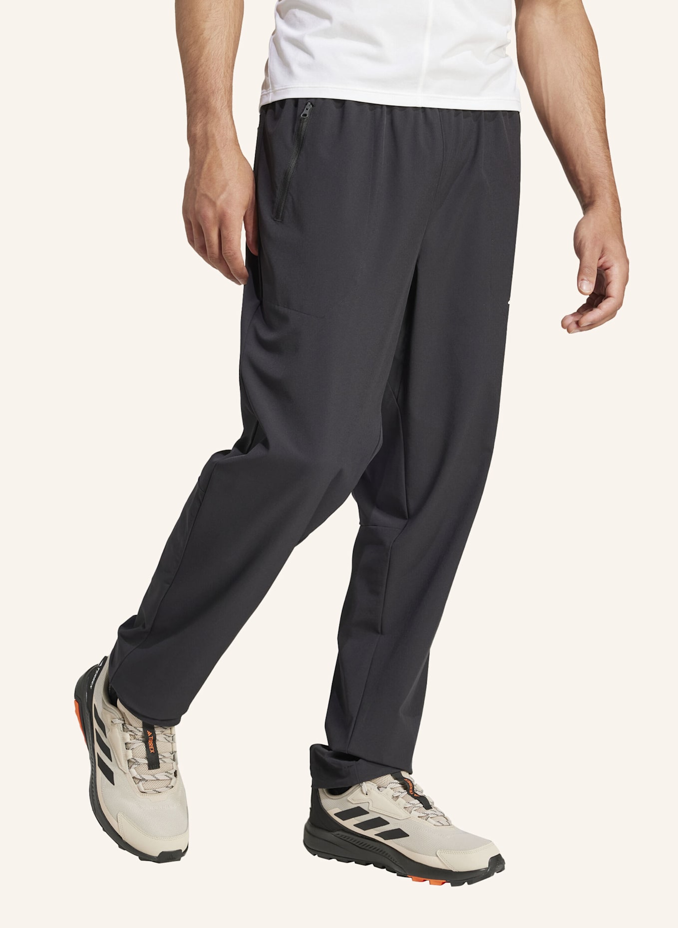 adidas TERREX MULTI ESSENTIALS STRETCH HOSE: SCHWARZ