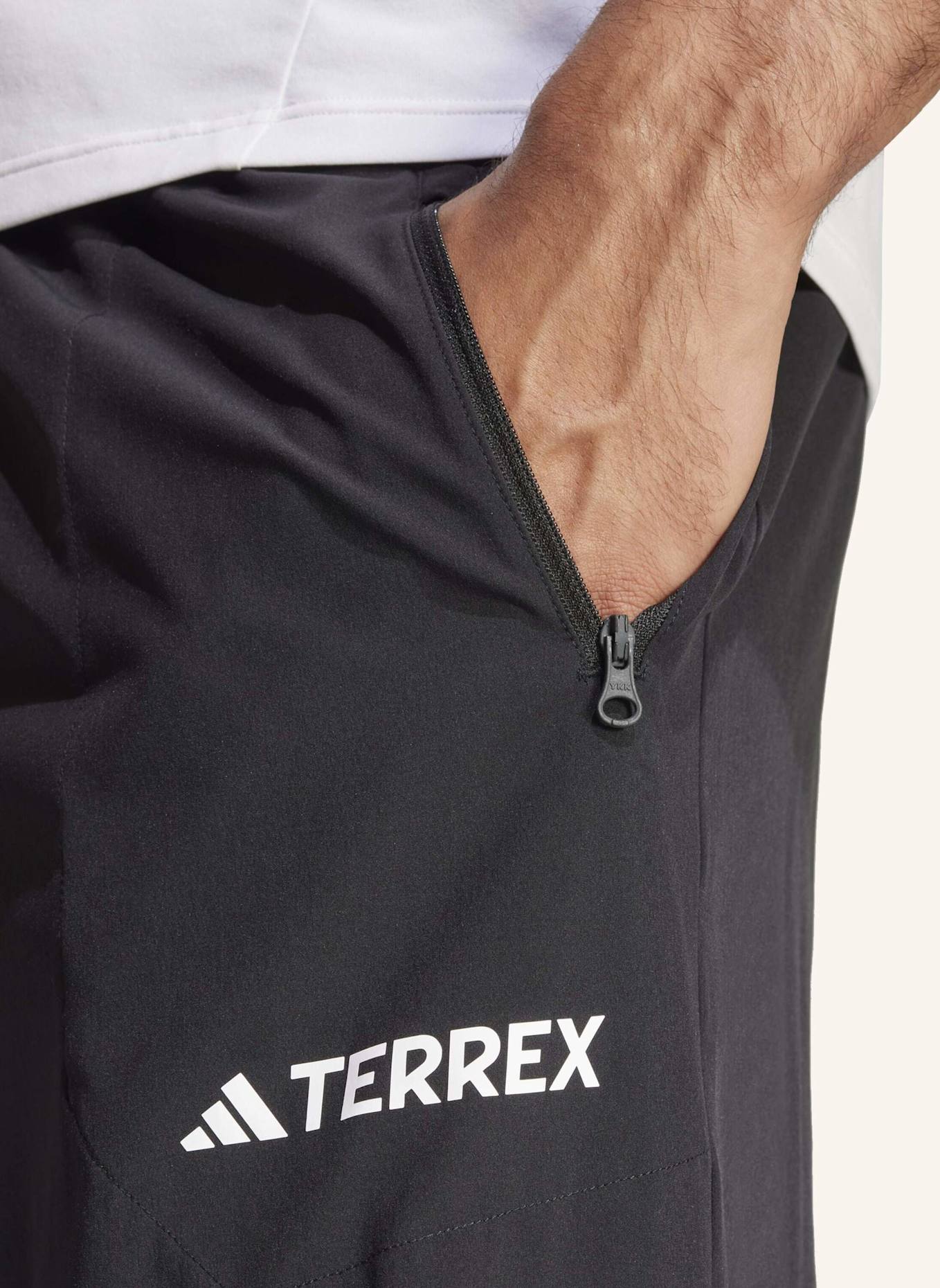 adidas TERREX MULTI ESSENTIALS STRETCH HOSE: SCHWARZ