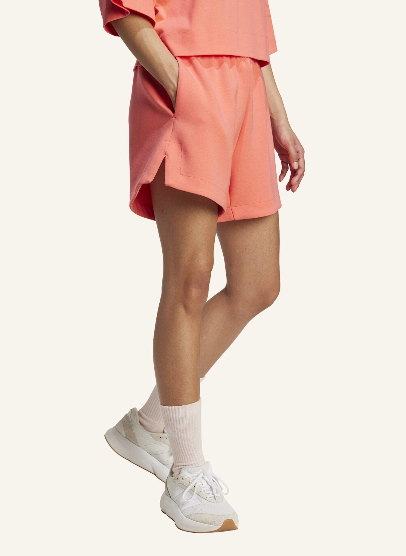 adidas Sweatshorts ALL SZN: ROT