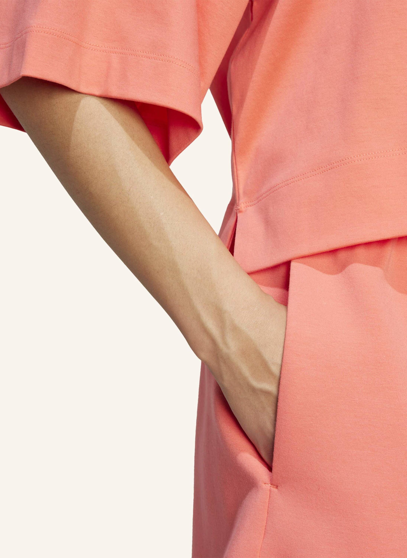 adidas Sweatshorts ALL SZN: ROT