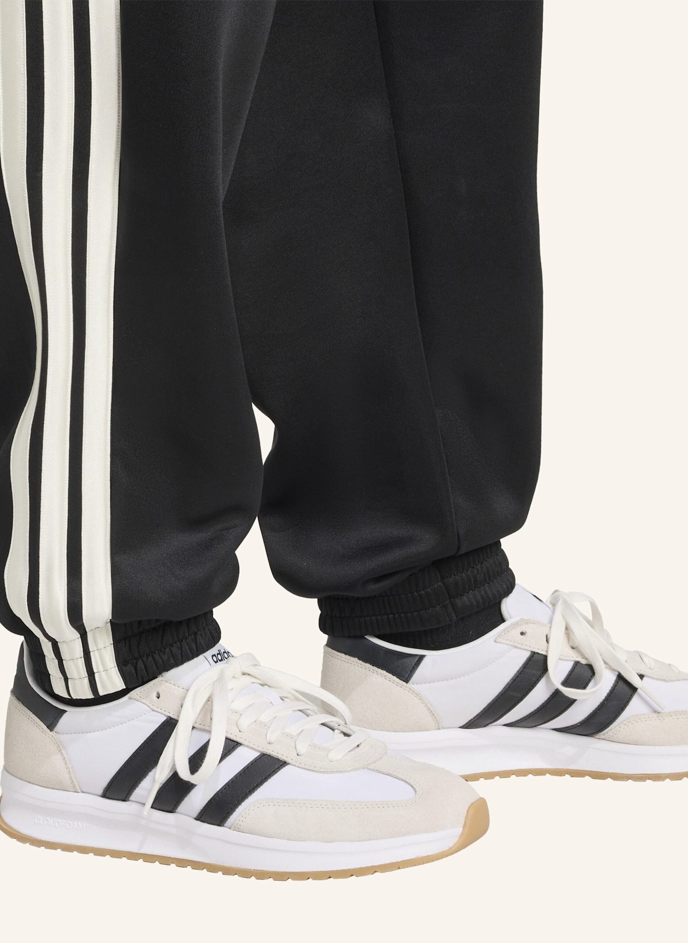 adidas STADIUM TRAININGSHOSE: SCHWARZ/ WEISS