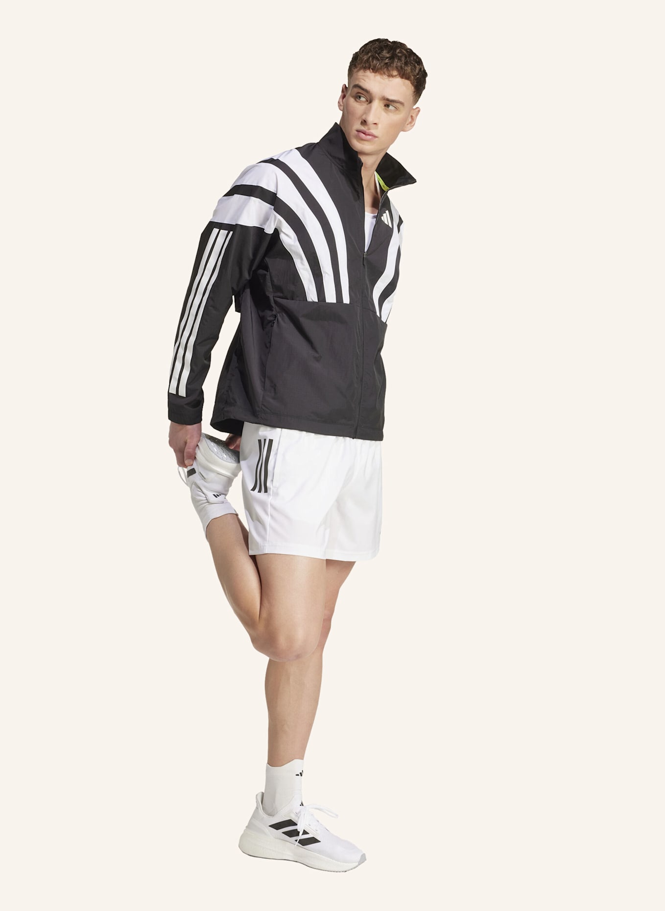 adidas Laufjacke ADIZERO ARCHIVE: SCHWARZ