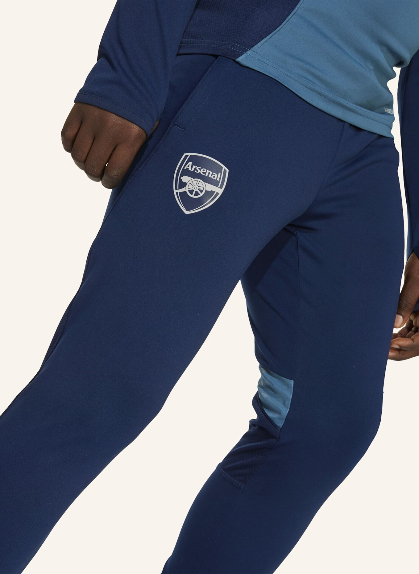 adidas ARSENAL TIRO 25 COMPETITION TRAININGSHOSE: BLAU