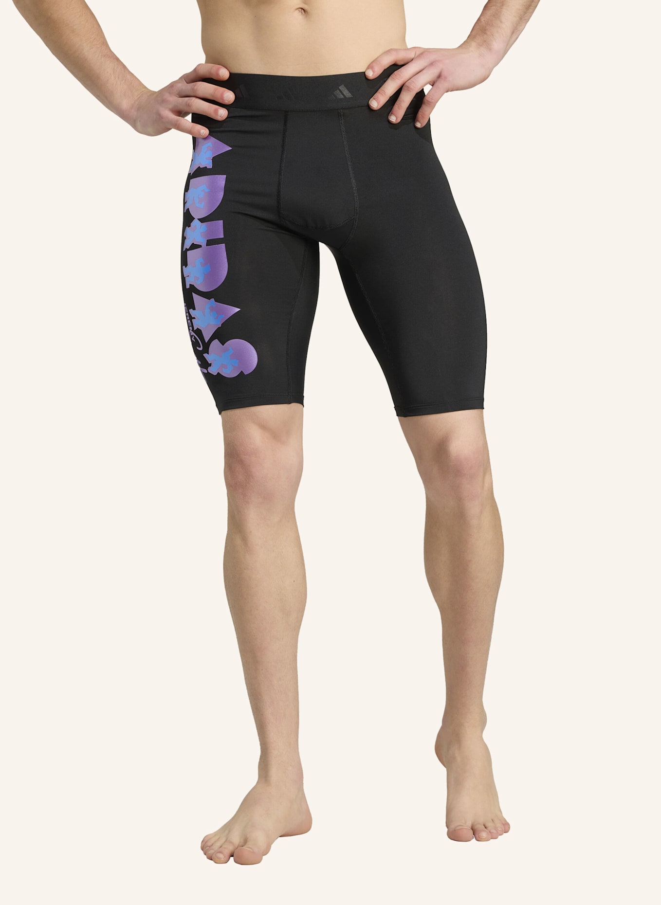 adidas ADIDAS X JEREMY SCOTT BIKE SHORT: SCHWARZ