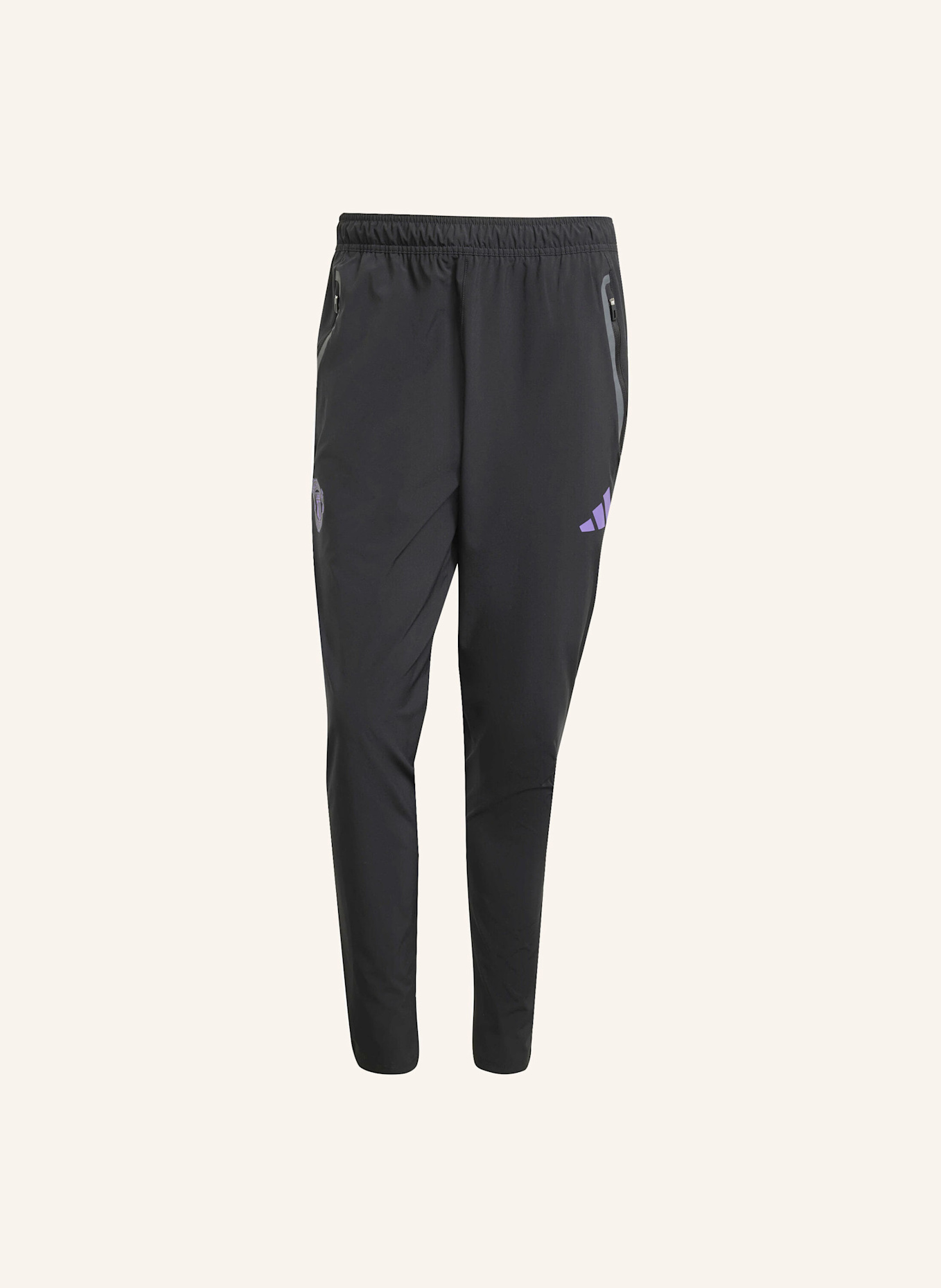 adidas MANCHESTER UNITED TIRO 25 COMPETITION VIS TECH TRAVEL HOSE: SCHWARZ