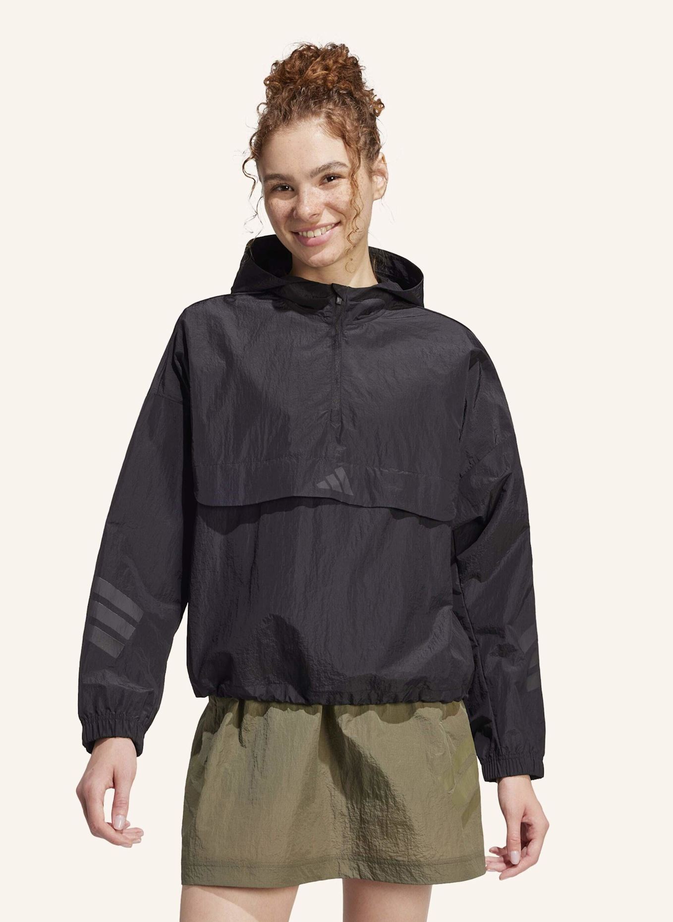 adidas FUTURE ICONS 3-STREIFEN WINDBREAKER: SCHWARZ
