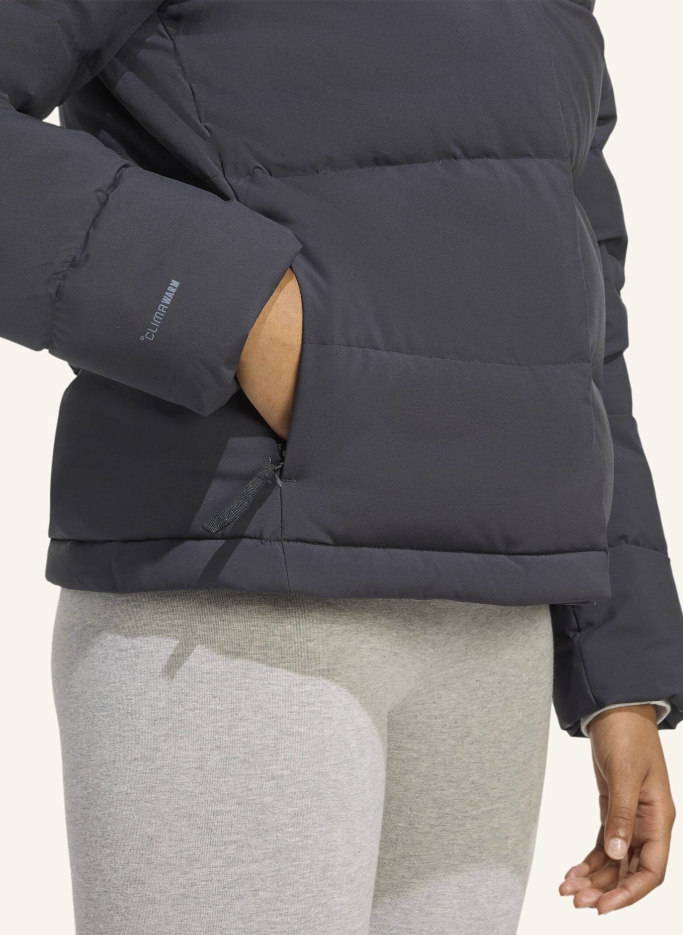 adidas HELIONIC CLIMAWARM DAUNENJACKE MIT KAPUZE: SCHWARZ