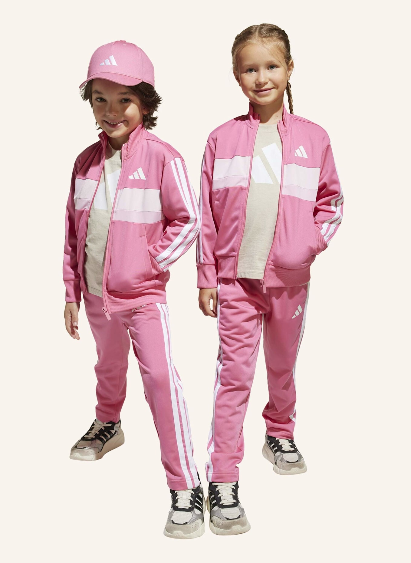 adidas SEASONAL ESSENTIALS TIBERIO 3-STREIFEN TRICOT KIDS TRAININGSANZUG: ROSA/ WEISS