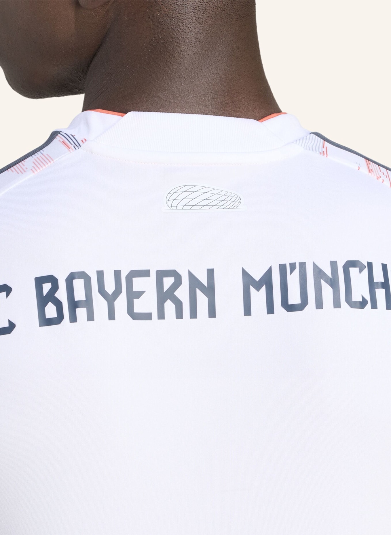 adidas FC BAYERN MÜNCHEN 25/26 AUSWÄRTSTRIKOT: WEISS