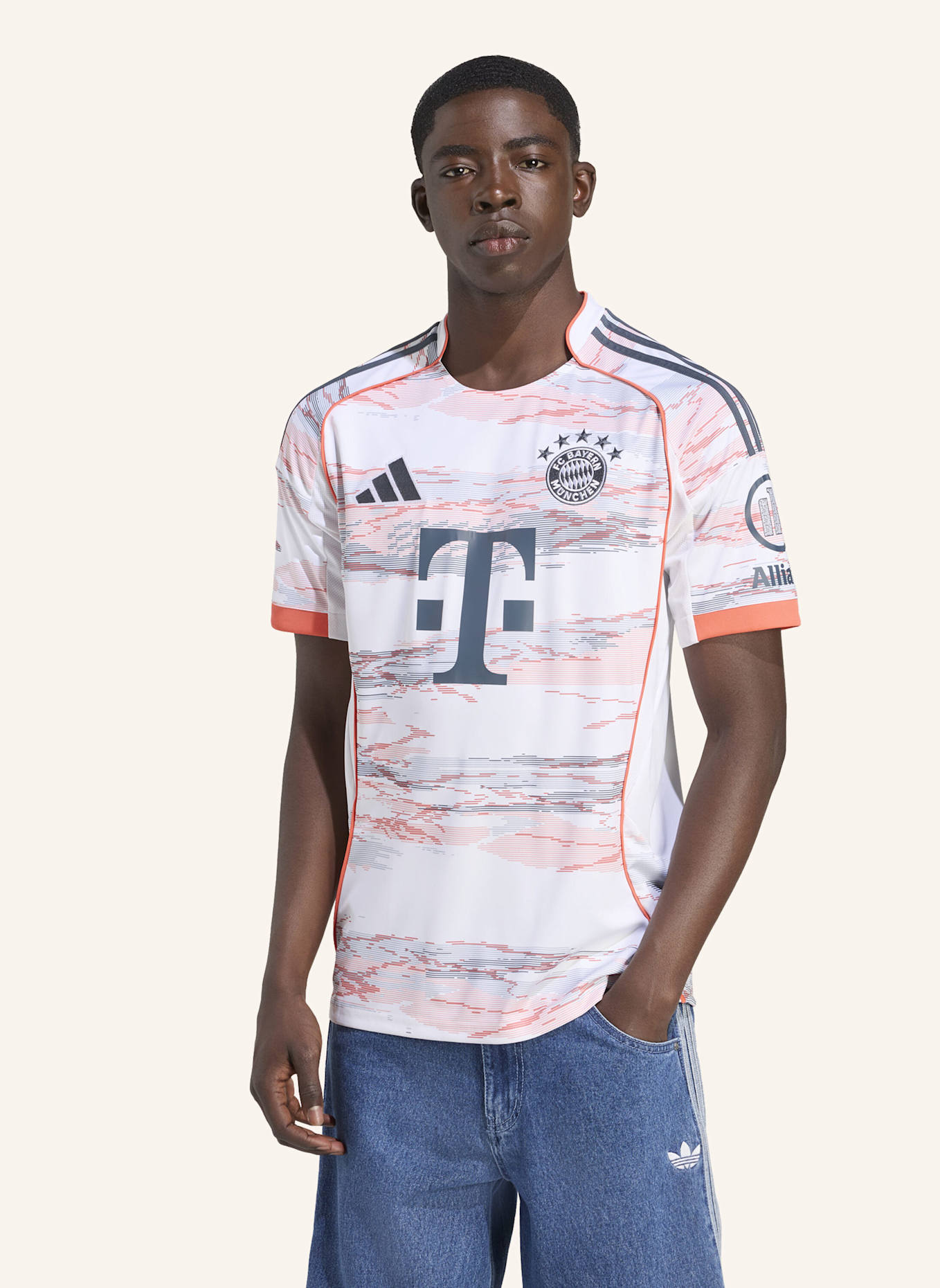 adidas FC BAYERN MÜNCHEN 25/26 AUSWÄRTSTRIKOT: WEISS