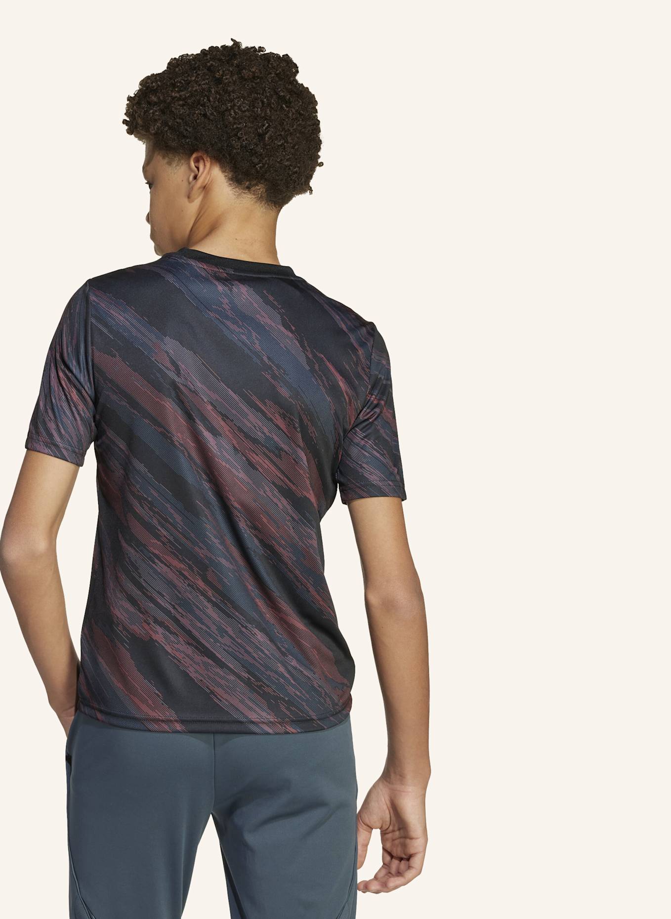 adidas FC BAYERN MÜNCHEN 25/26 KIDS PRE-MATCH SHIRT: SCHWARZ