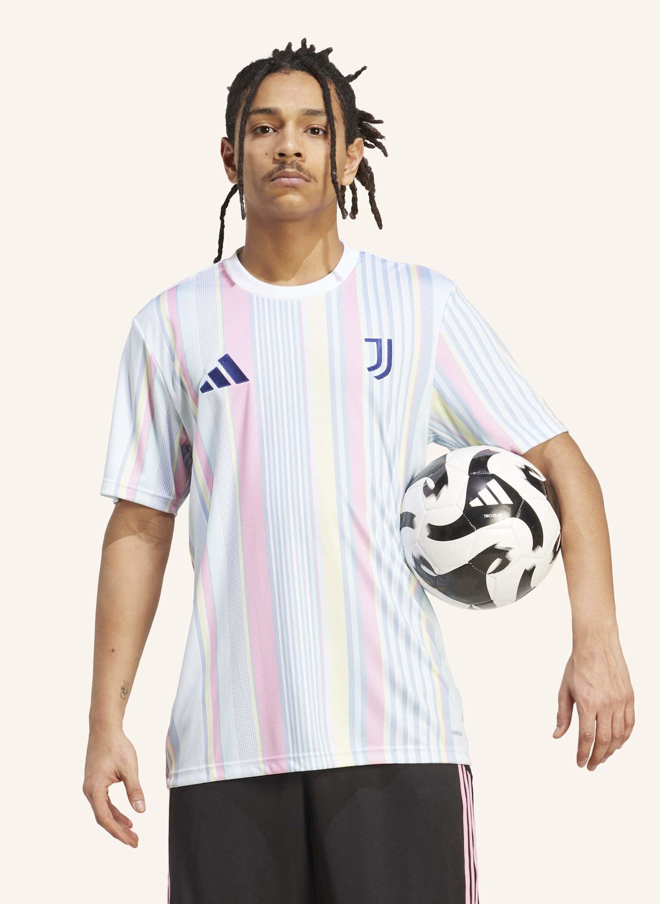 adidas JUVENTUS TURIN 25/26 PRE-MATCH SHIRT: WEISS