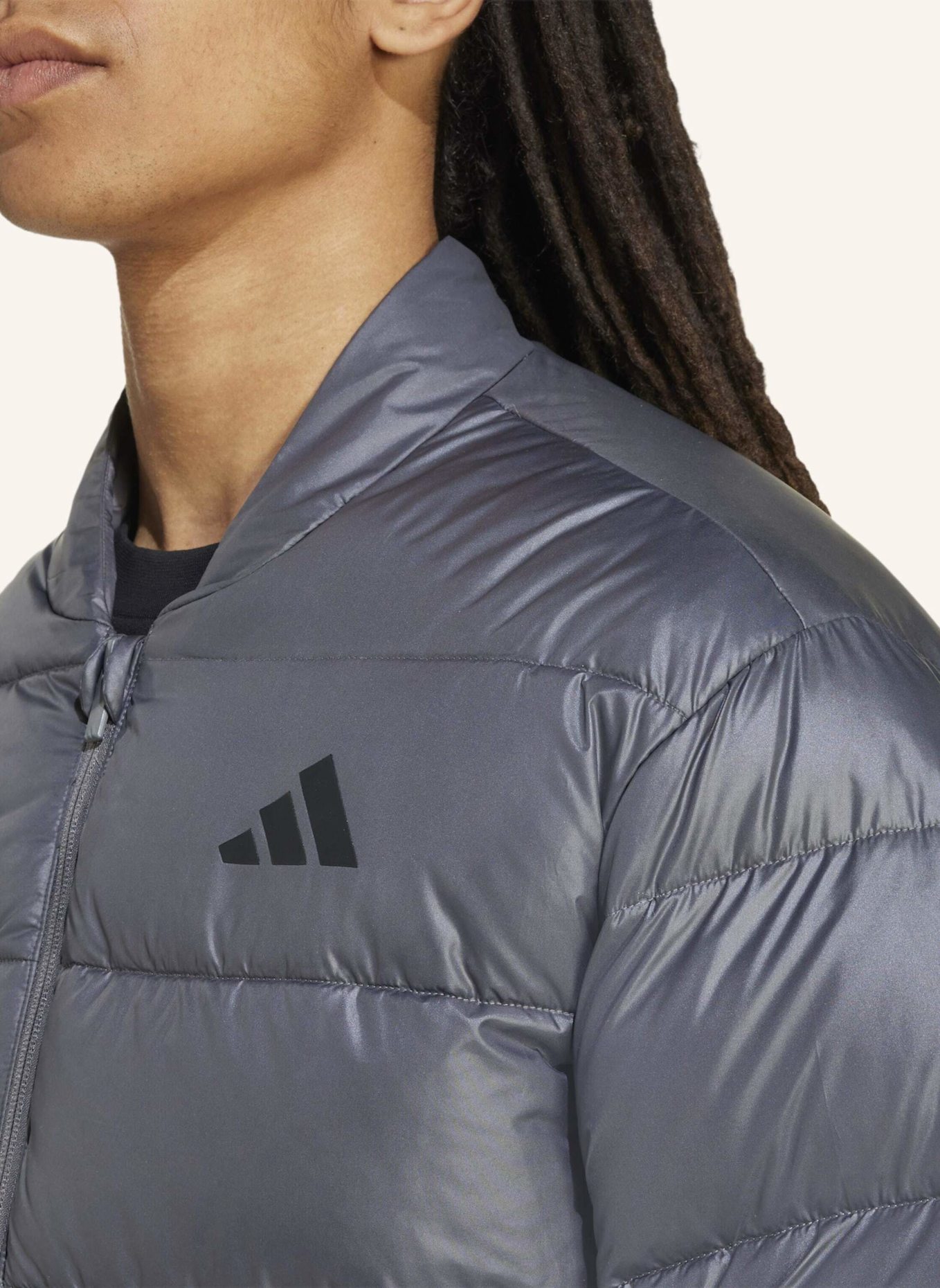 adidas ESSENTIALS CLIMAWARM KUNSTDAUNEN JACKE: GRAU