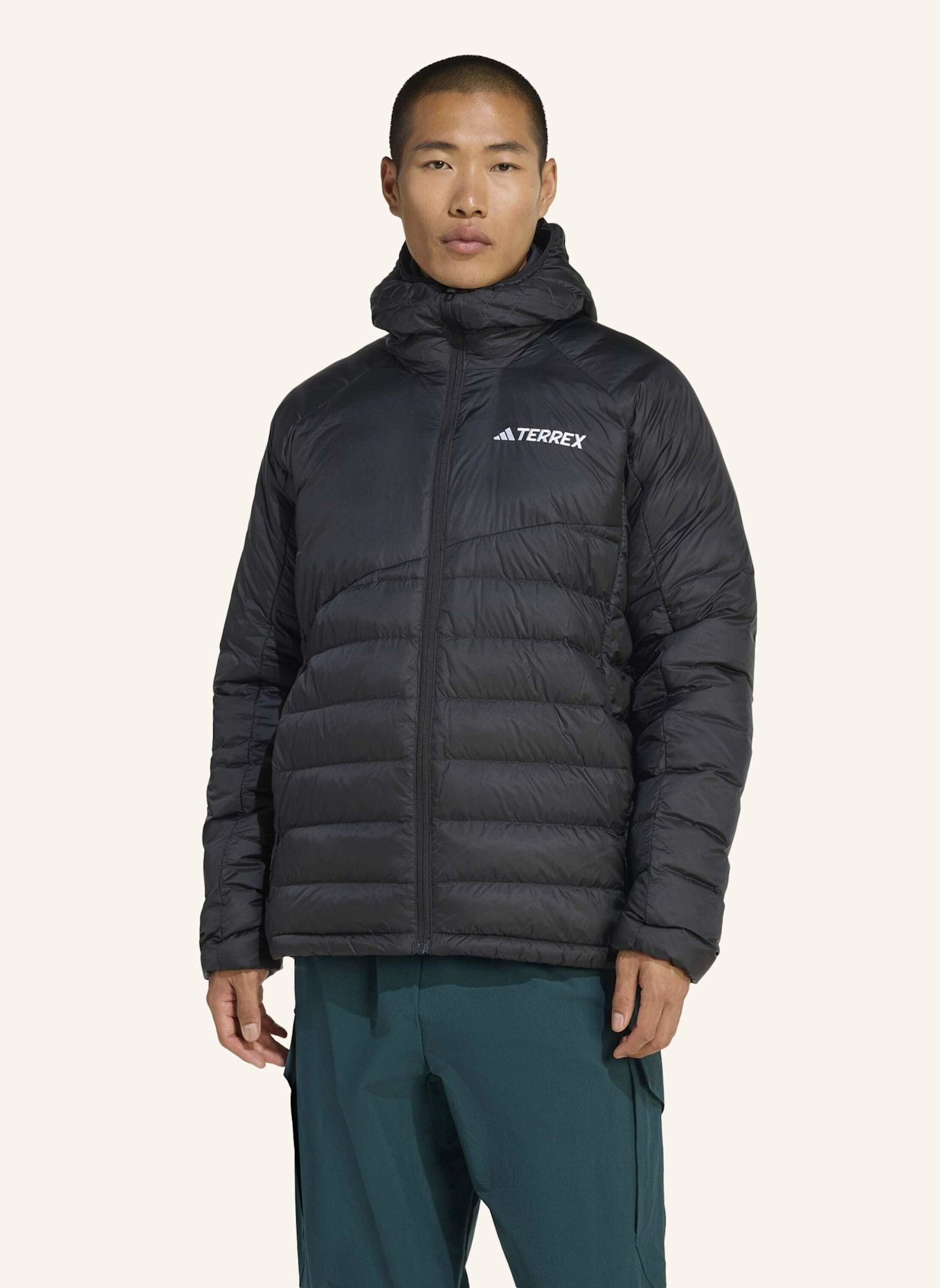 adidas TERREX TERREX XPERIOR CLIMAWARM+ DAUNEN KAPUZENJACKE: SCHWARZ