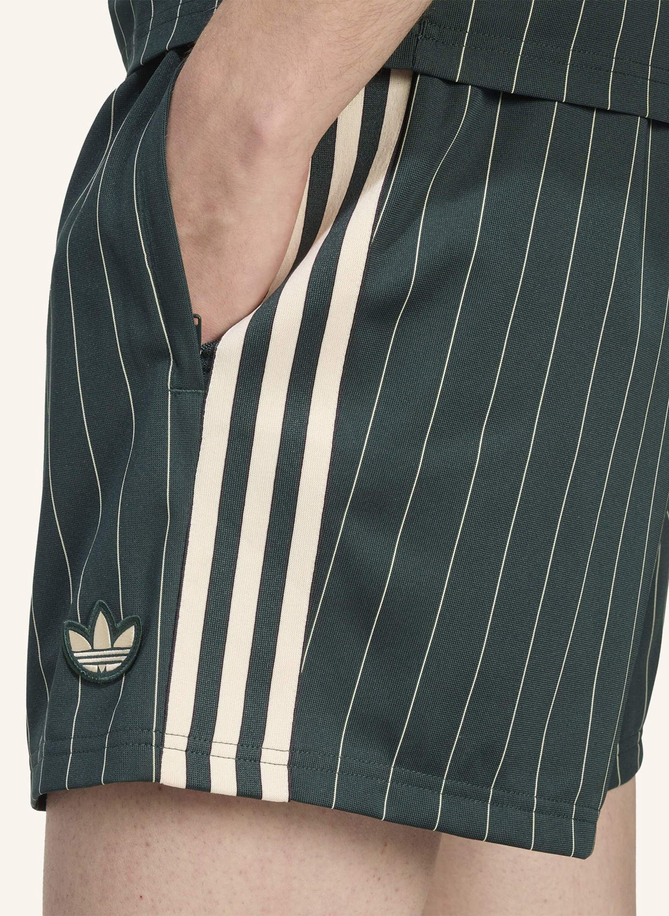 adidas Originals JUVENTUS TURIN TERRACE ICONS SHORTS: GRÜN